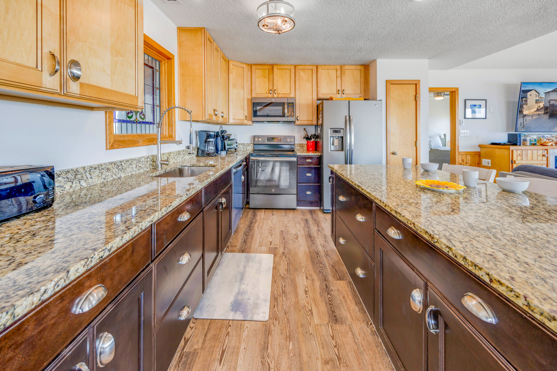 Surf Or Sound Realty 637 Dream Come True II Kitchen 1