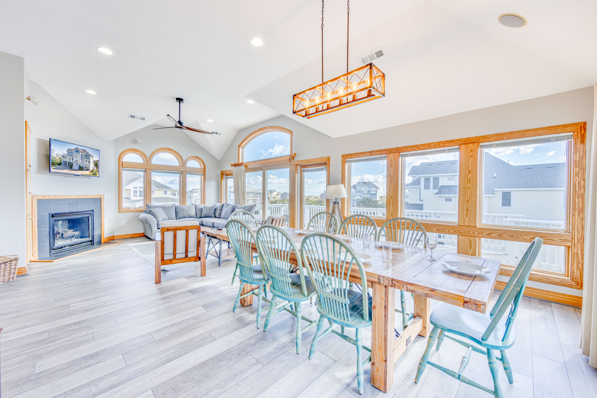 Avon Sea Breeze - #600 | Surf or Sound