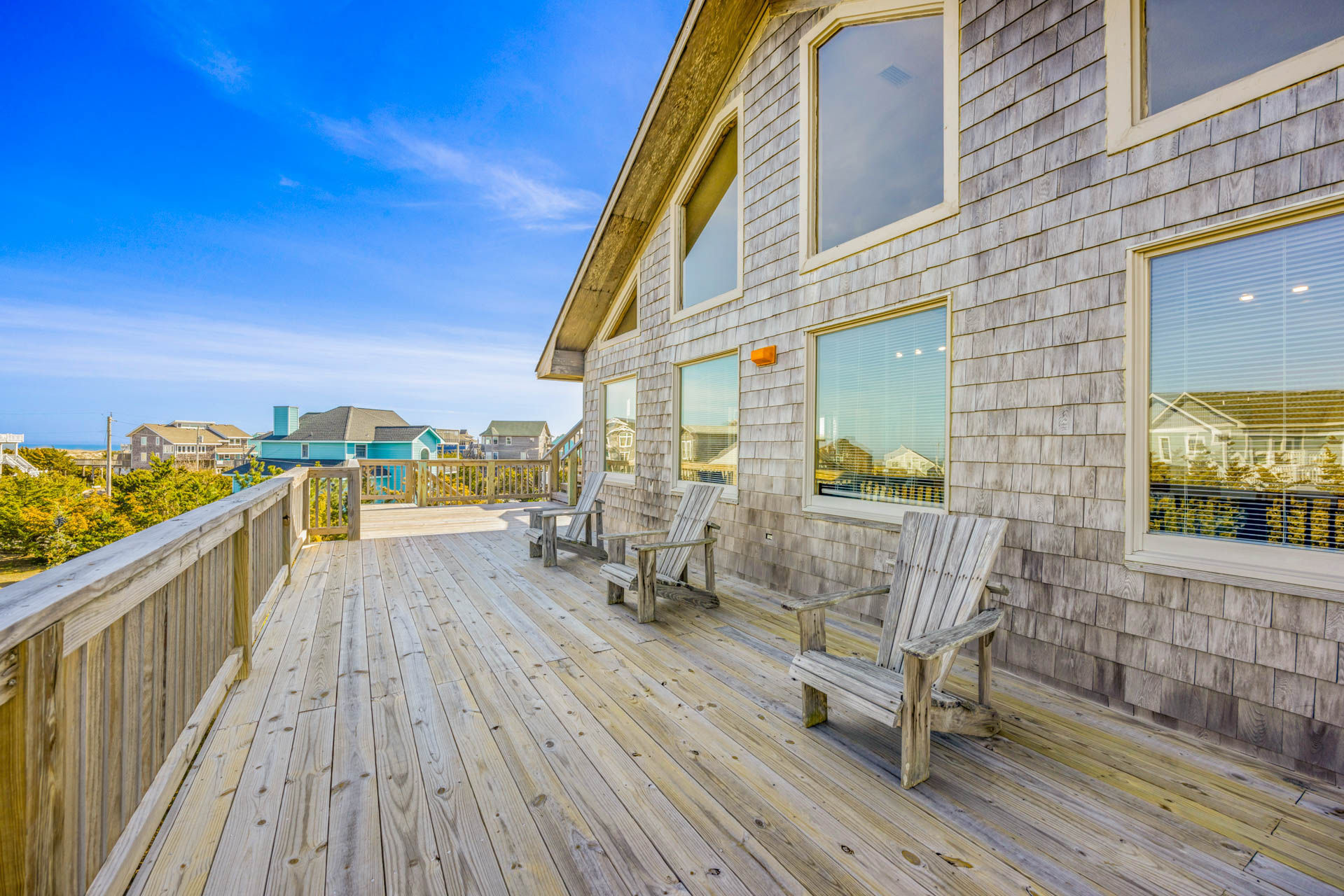Surf Or Sound Realty 33 Sand Flea Deck 2