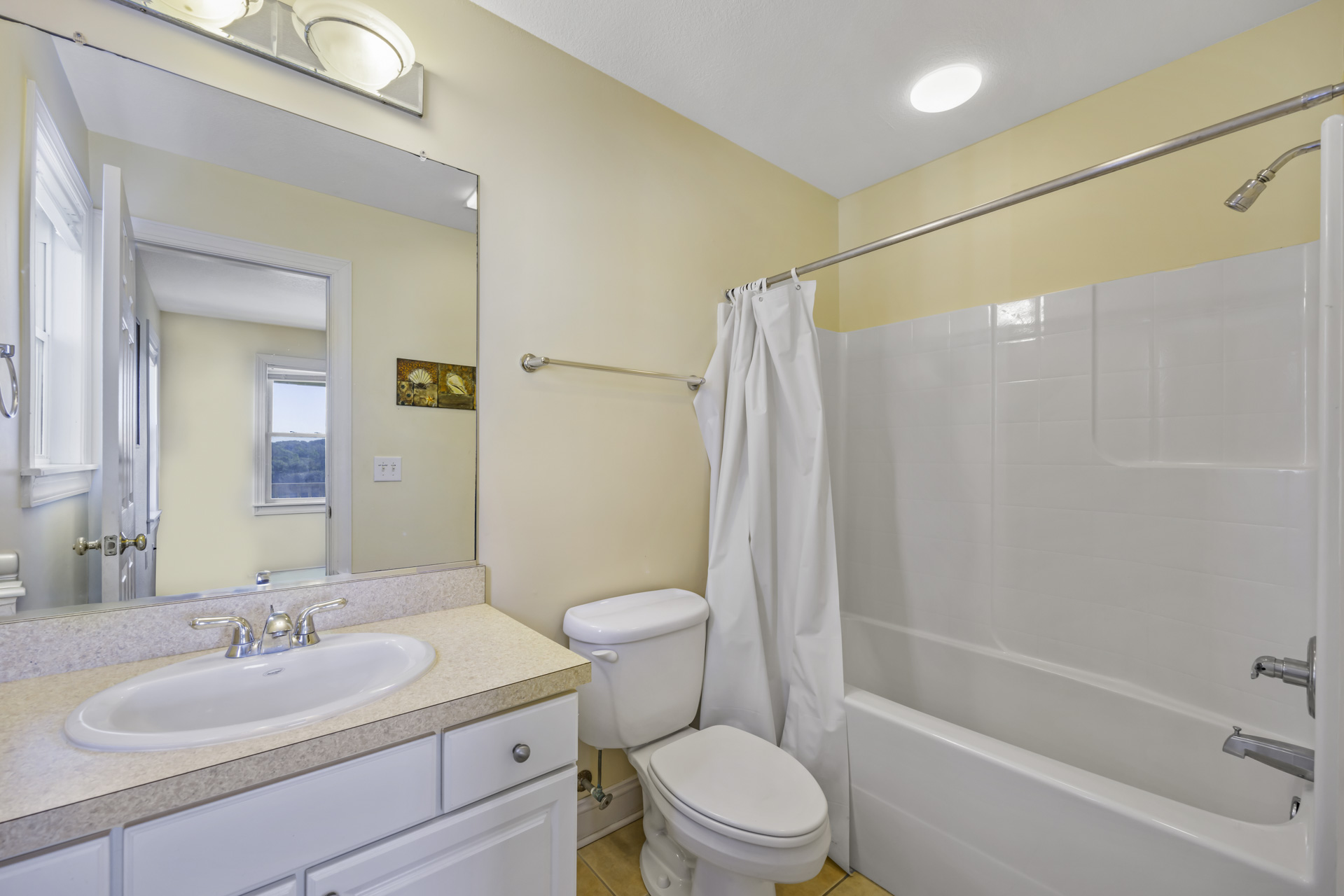 Surf Or Sound Realty 687 The Scotch Retreat Bedroom 2 3