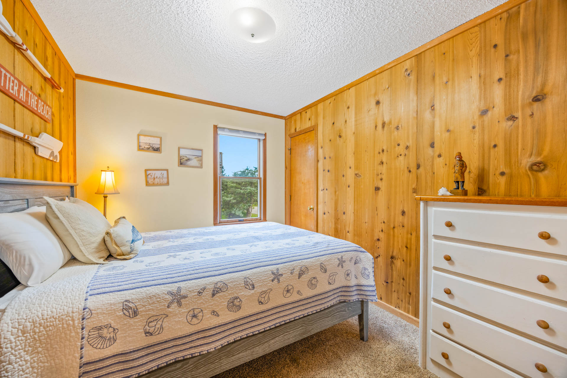 Surf Or Sound Realty 1216 Seaglasses Bedroom 3 1