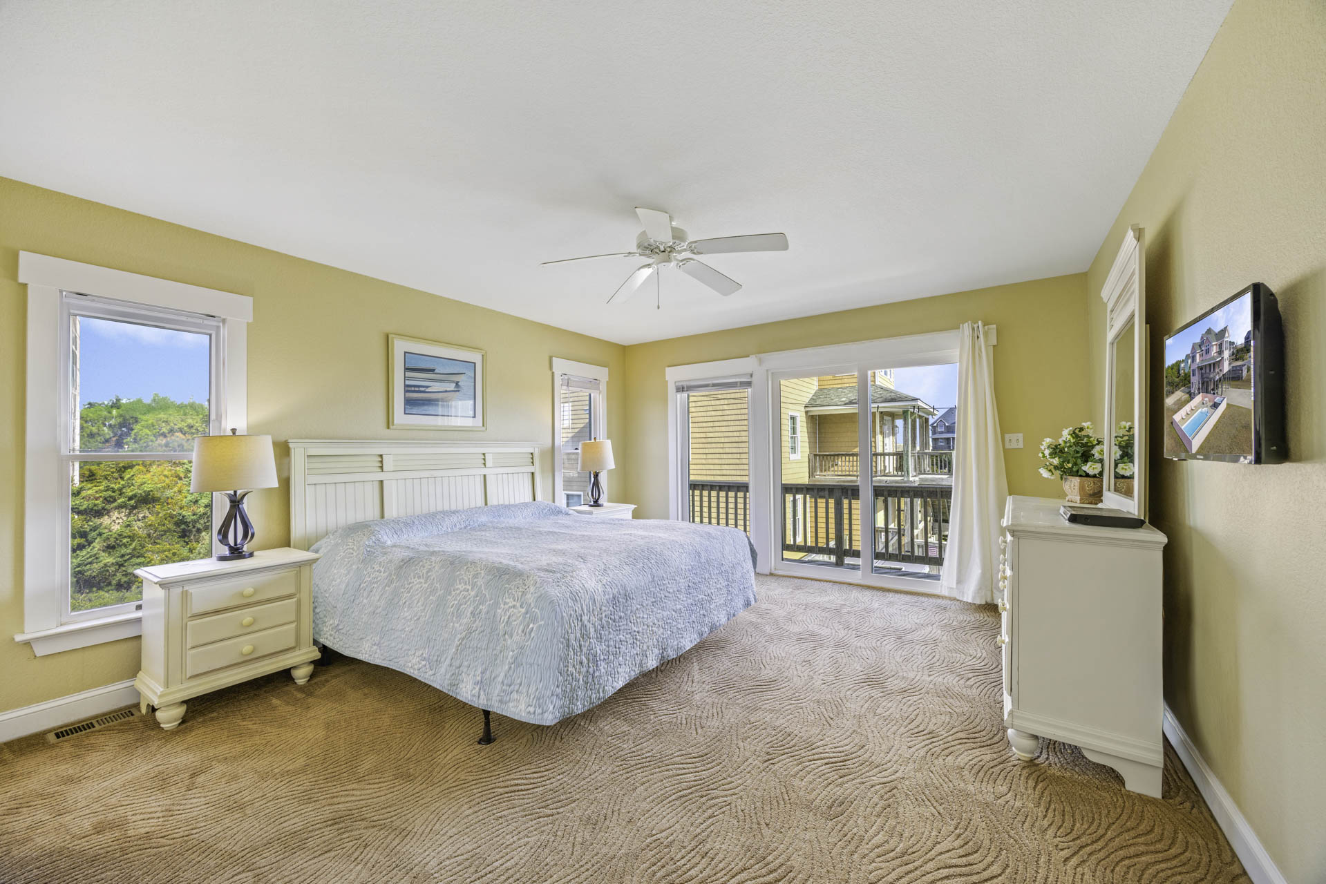 Surf Or Sound Realty 264 Splish Splash Bedroom 3 1