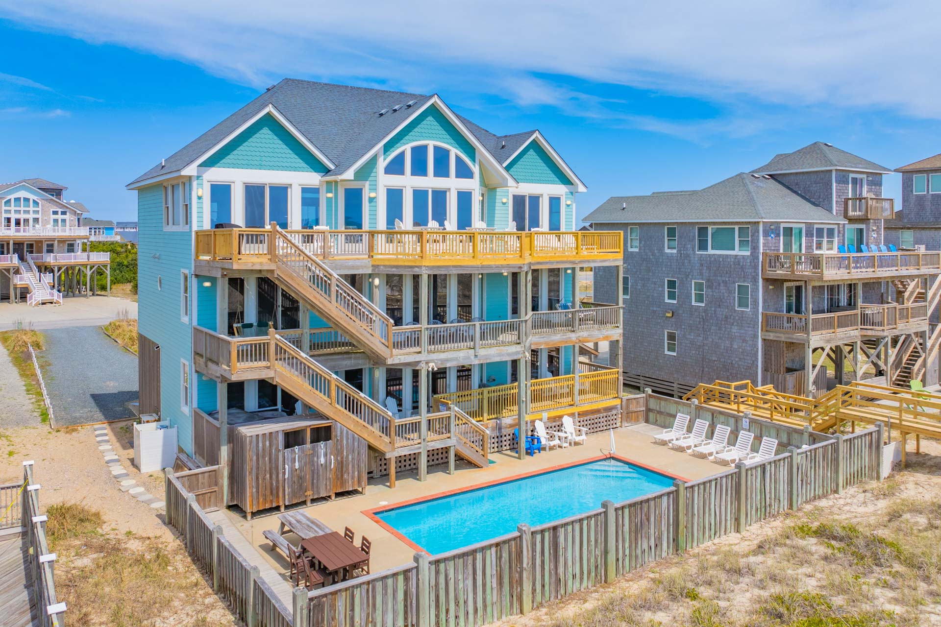 Surf Or Sound Realty 1145 Walkin On Sunshine Hatteras Exterior 7