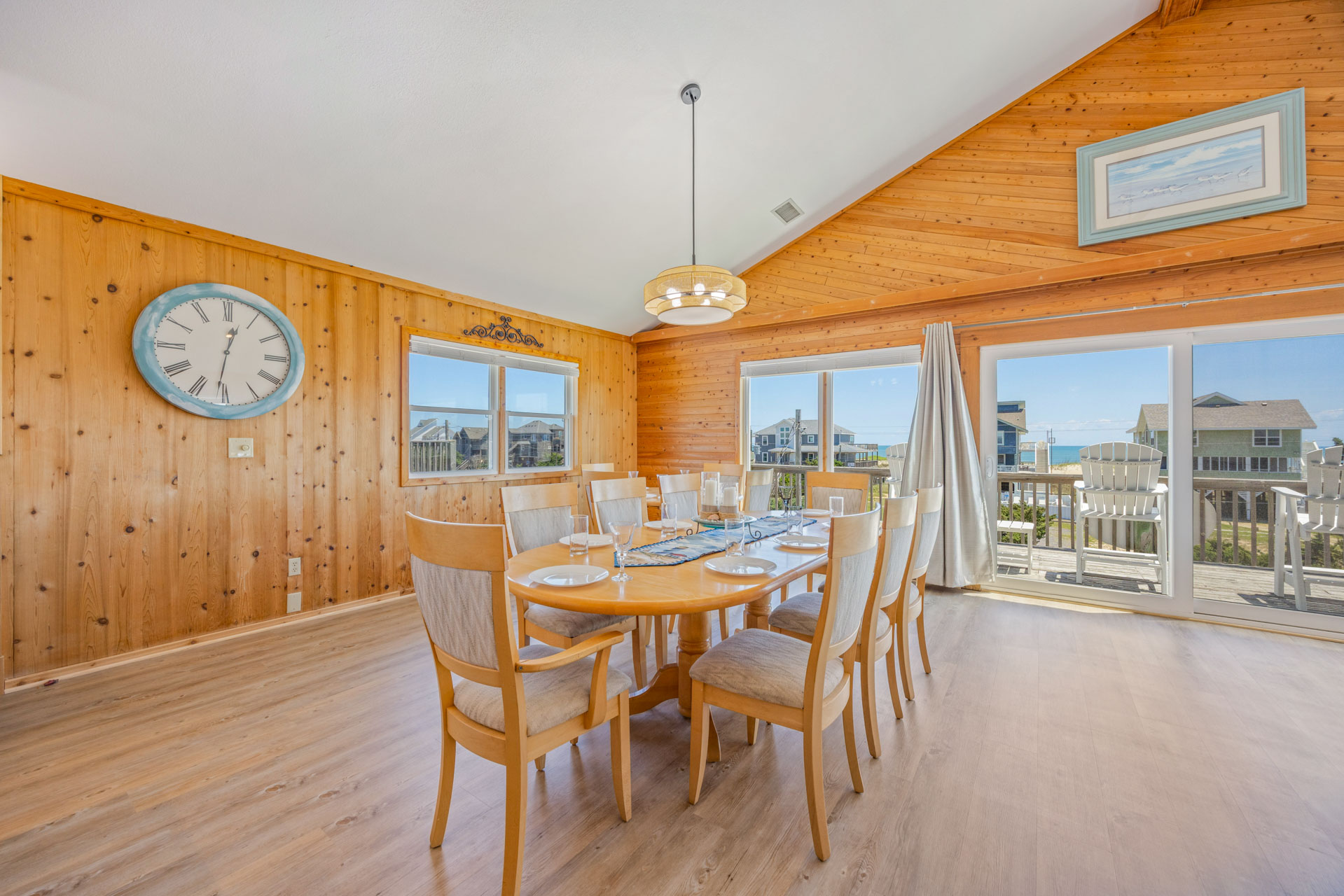 Surf Or Sound Realty 1144 The Sandy House Dining Area 2