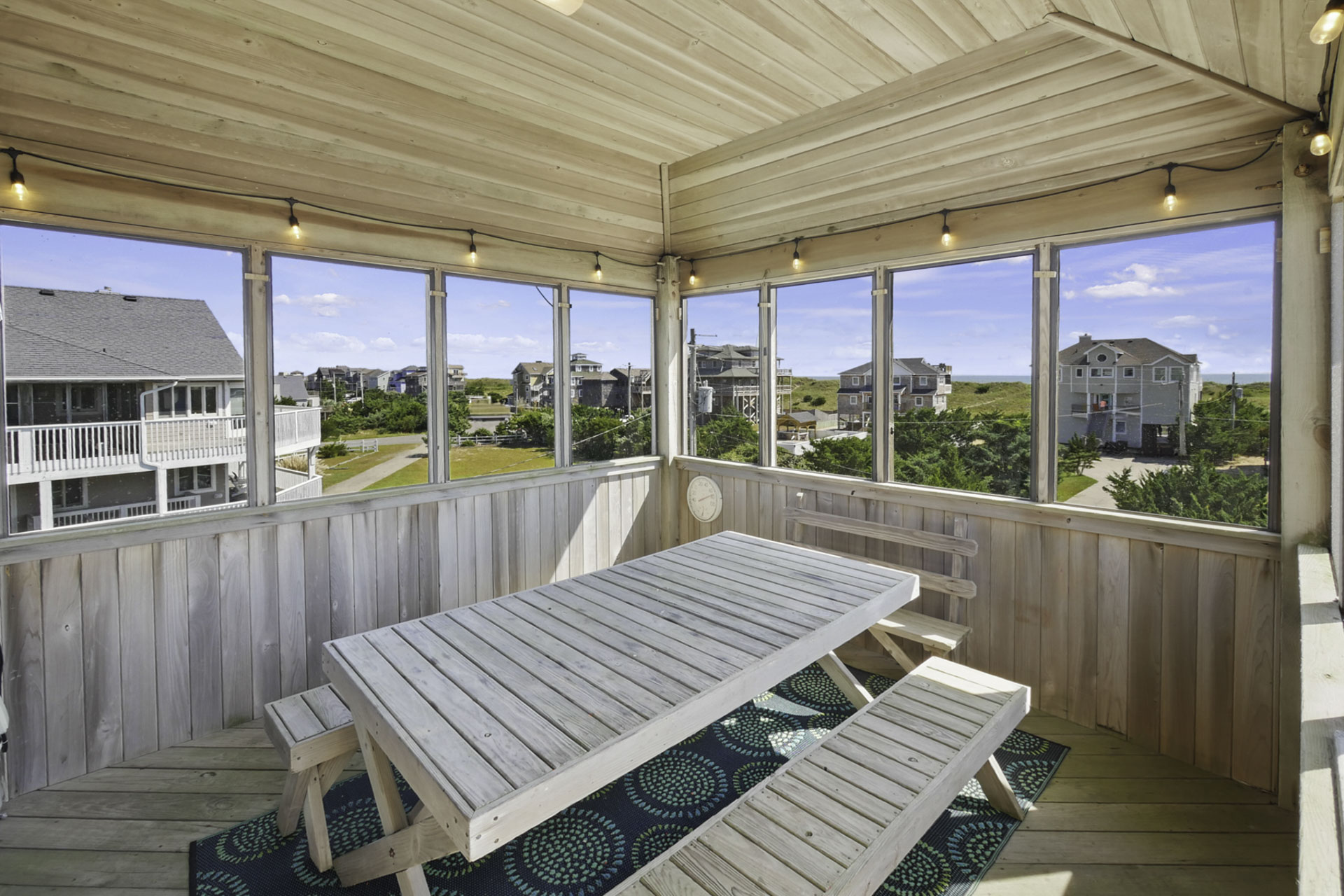 Surf Or Sound Realty 1243 September Breeze Screened Porch