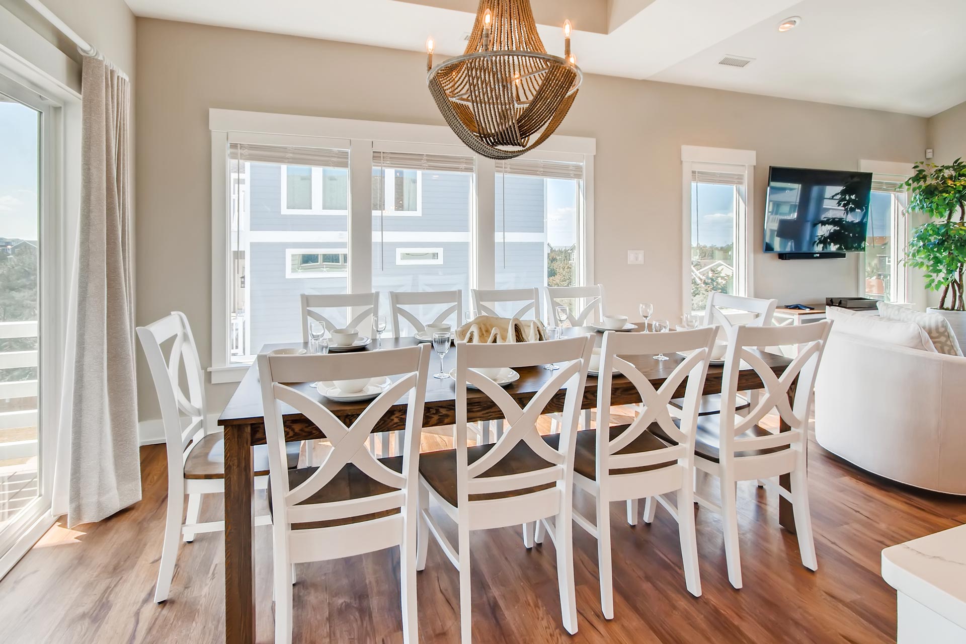 Surf Or Sound Realty Starfish Story 884 Dining Area 2 3349574