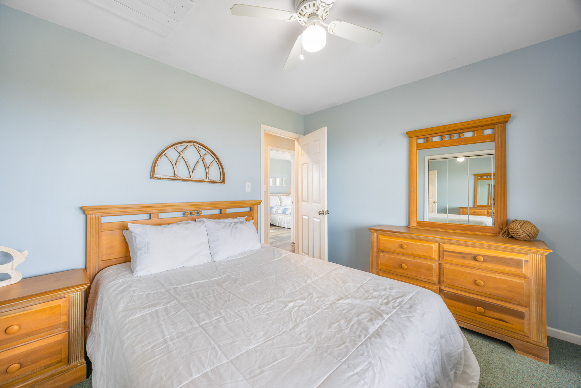 Surf Or Sound Realty 506 Sounds Frisky Bedroom 5 2