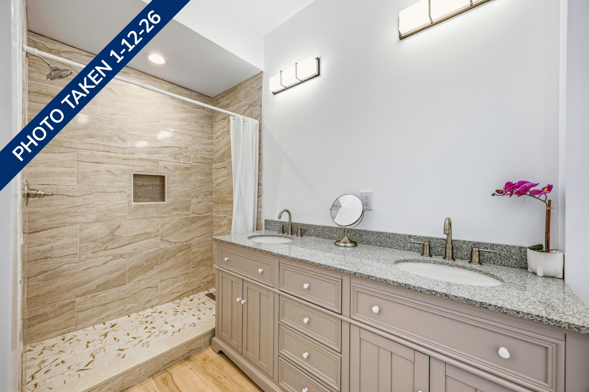 Surf Or Sound Realty 1238 TBD Bedroom 4 3 Date