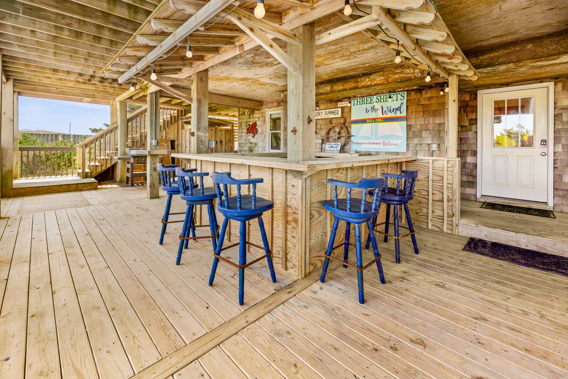 Surf Or Sound Realty 200 Hardalee Tiki Bar 2