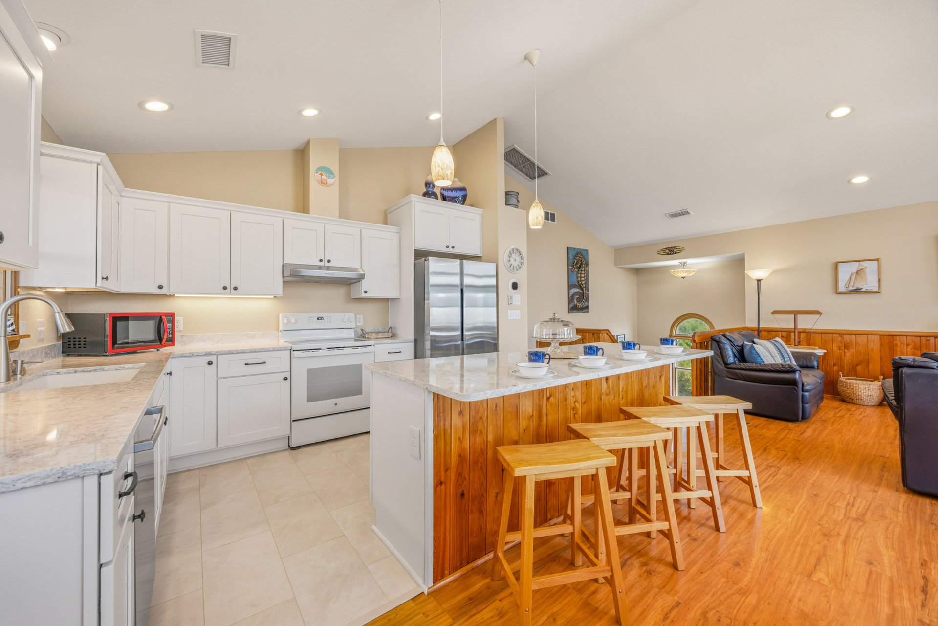 Surf Or Sound Realty 96 Ocean Vista Kitchen 2