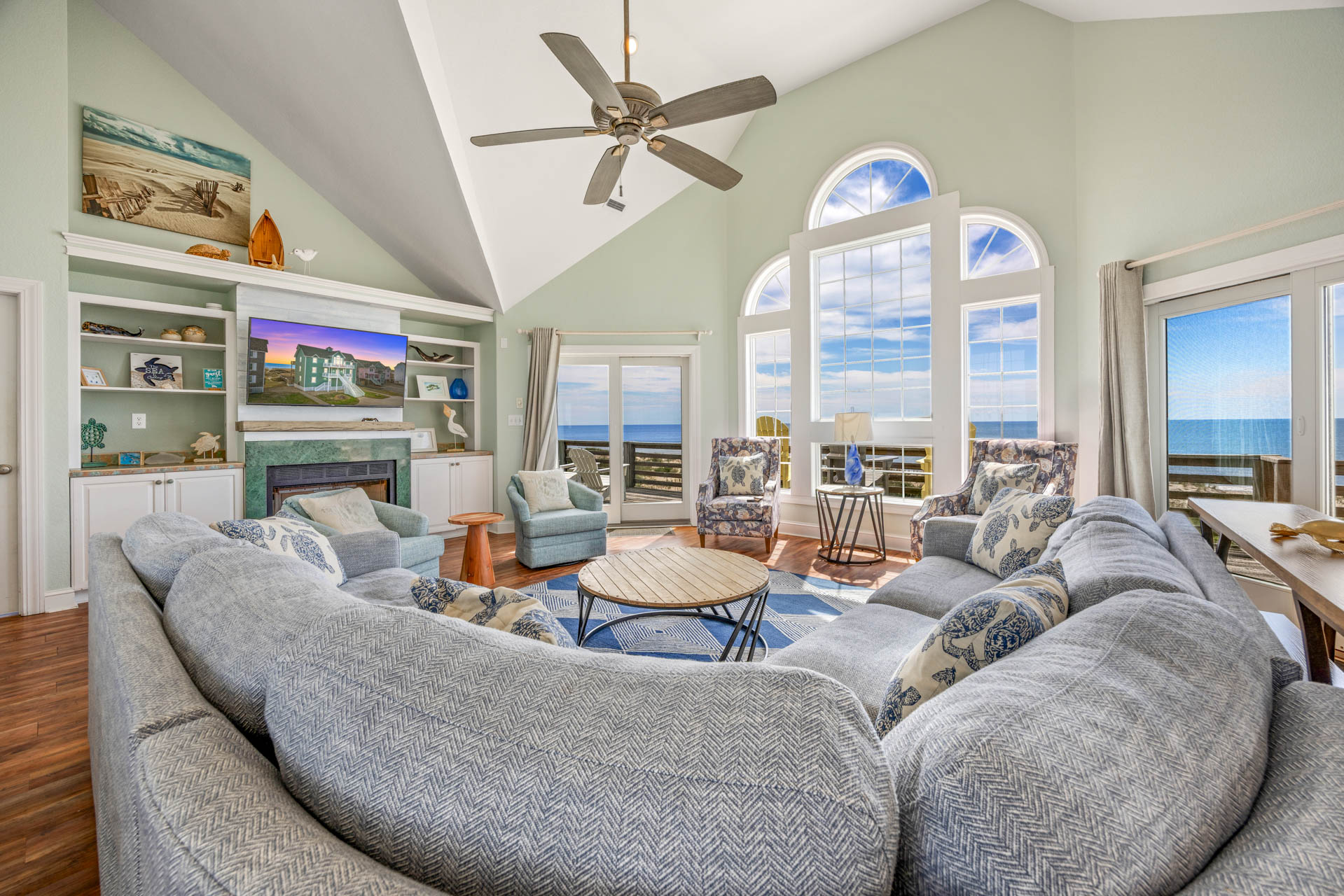 Surf Or Sound Realty 785 Loggerhead Great Room 1