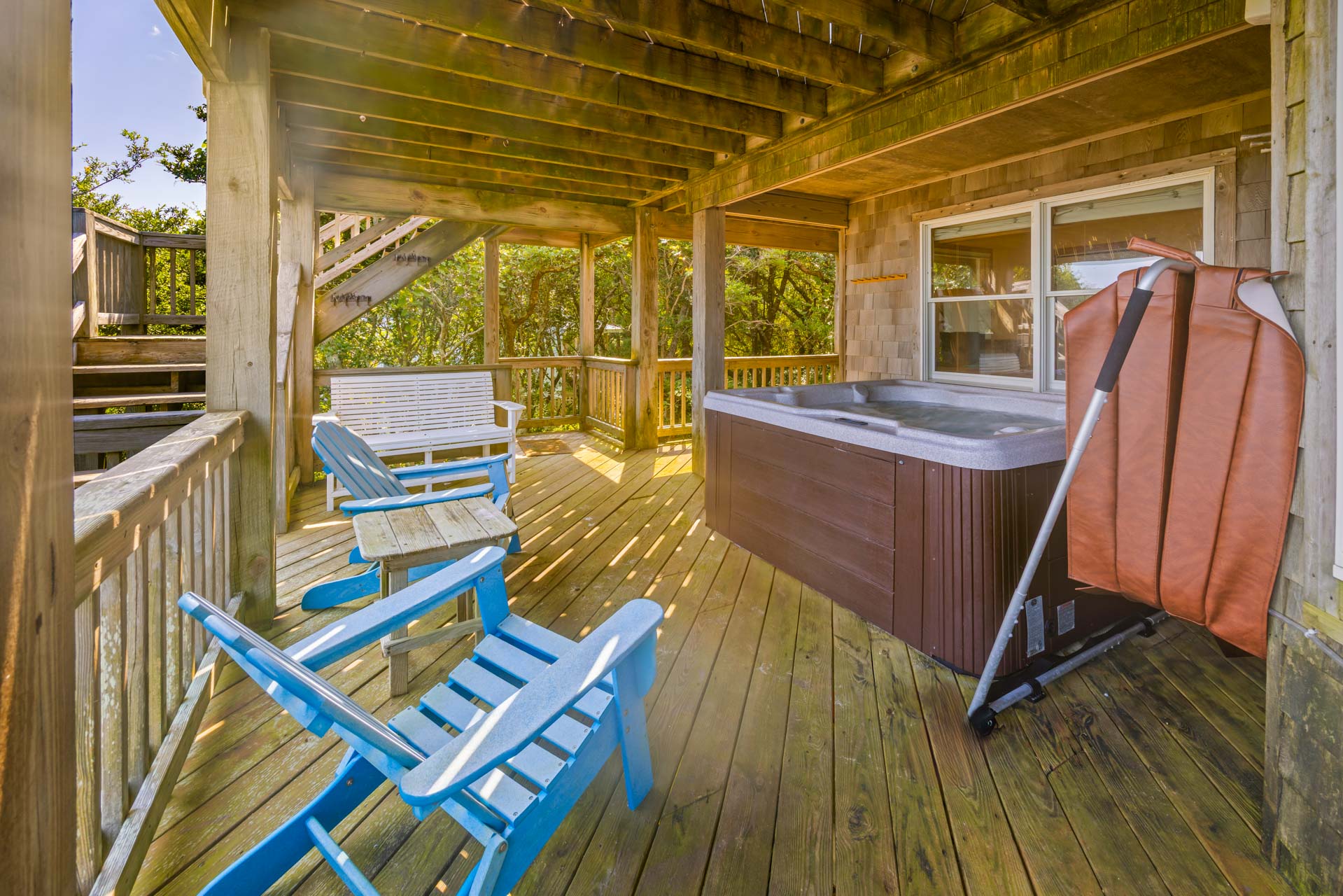 Surf Or Sound Realty 1227 The Treehouse Hot Tub 1