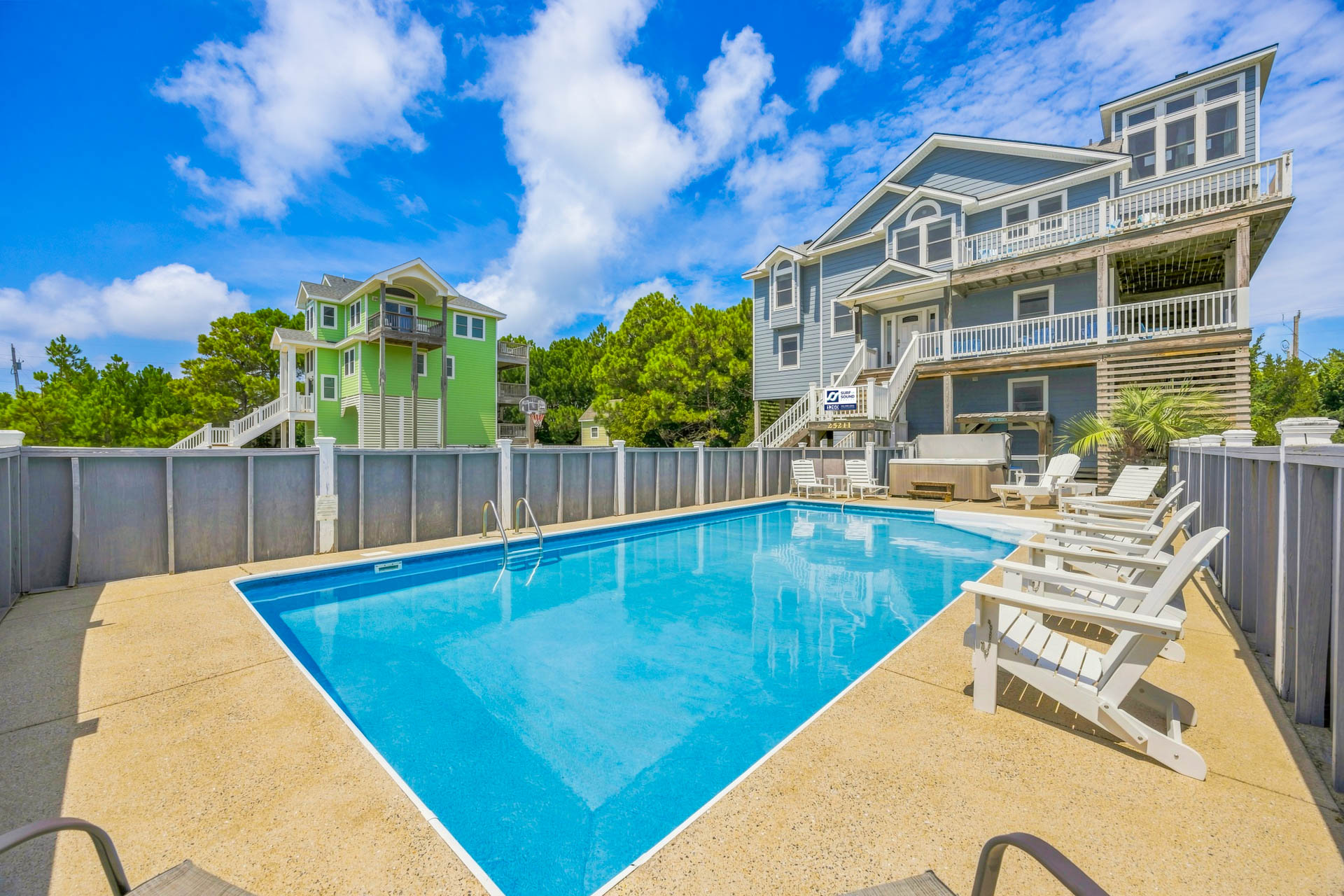 Surf Or Sound Realty 1259 The Annapolitan Pool Area 6