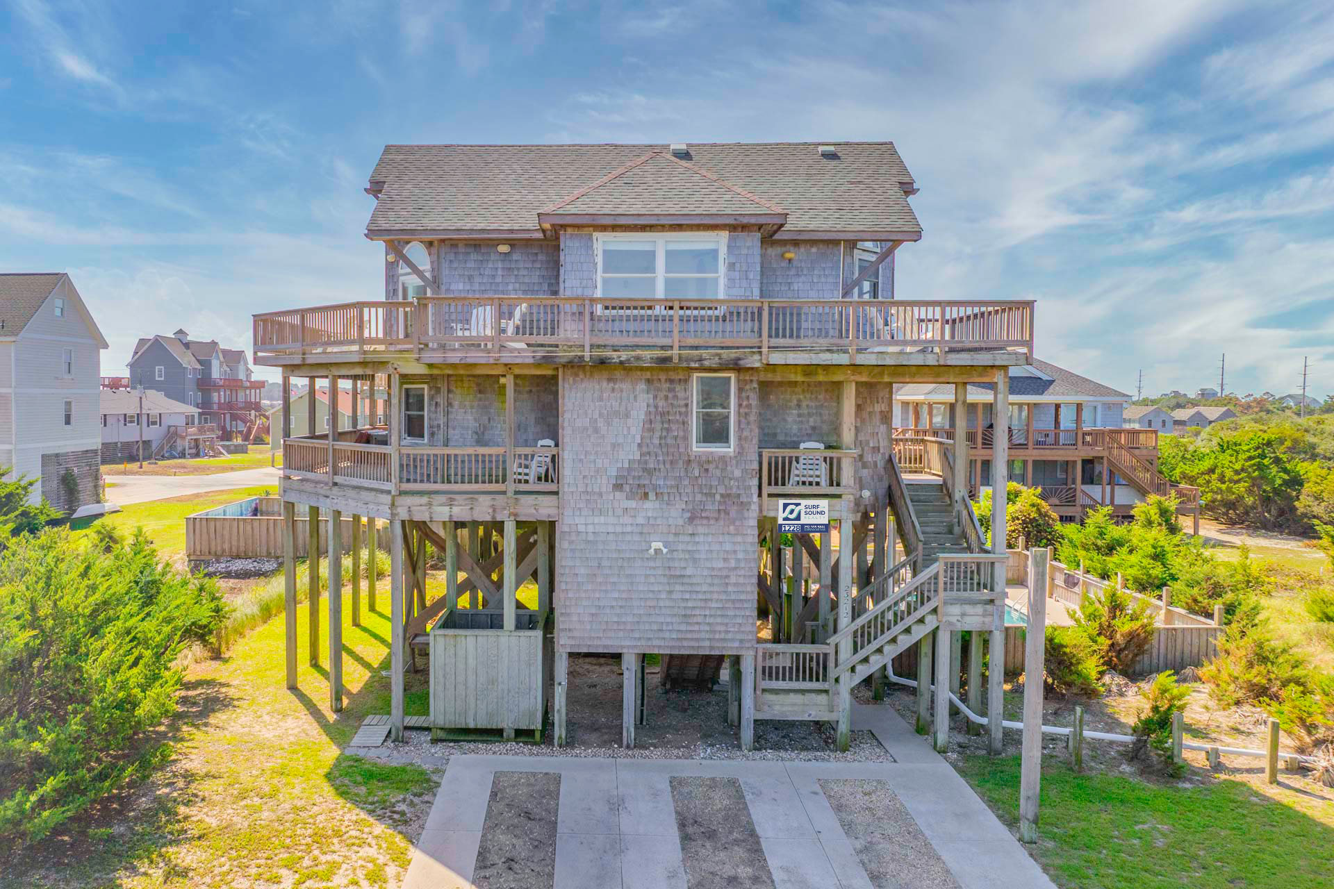 Surf Or Sound Realty 1228 Wave Breaker Exterior 1