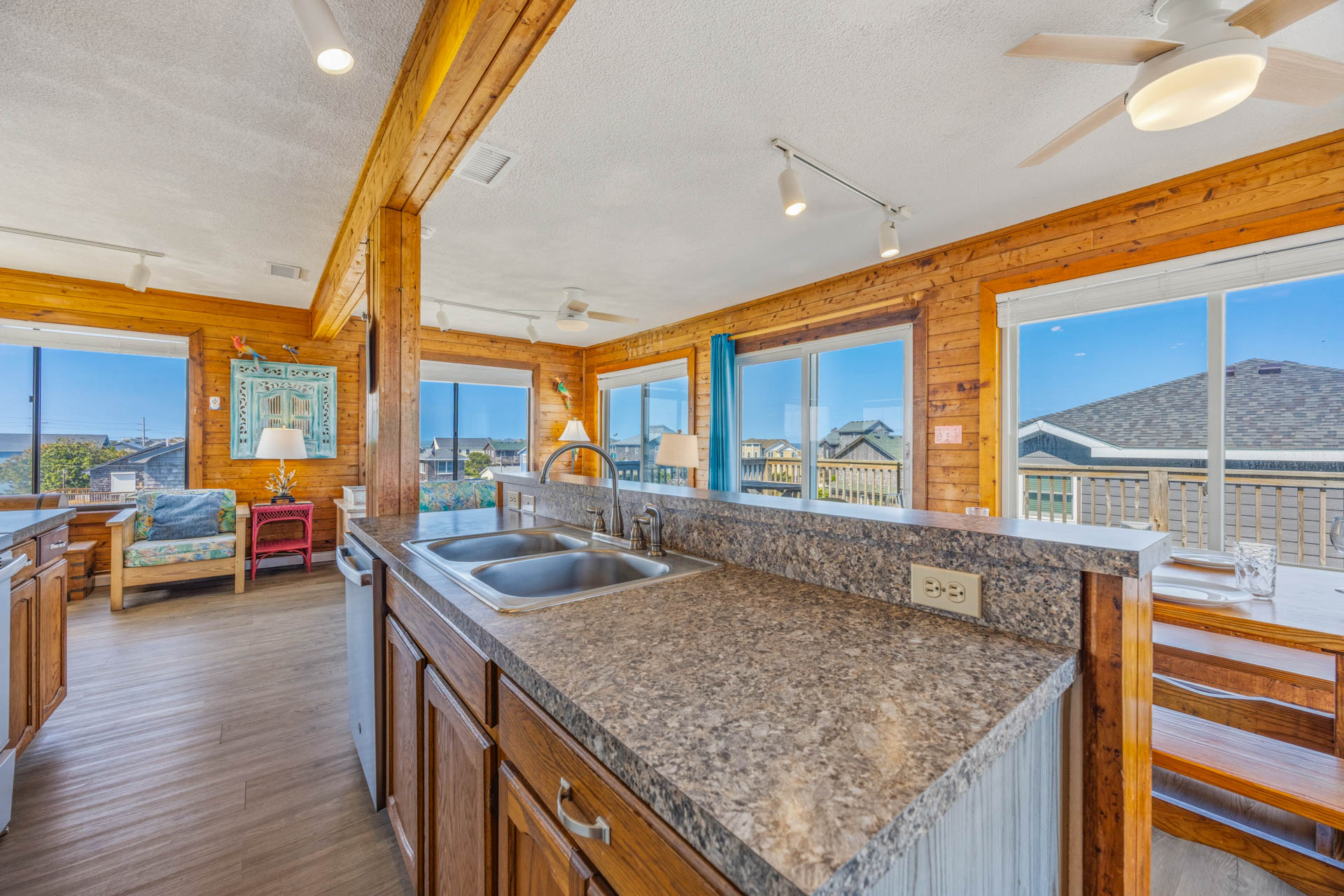 Surf Or Sound Realty 60 Bermuda Breeze Kitchen 1
