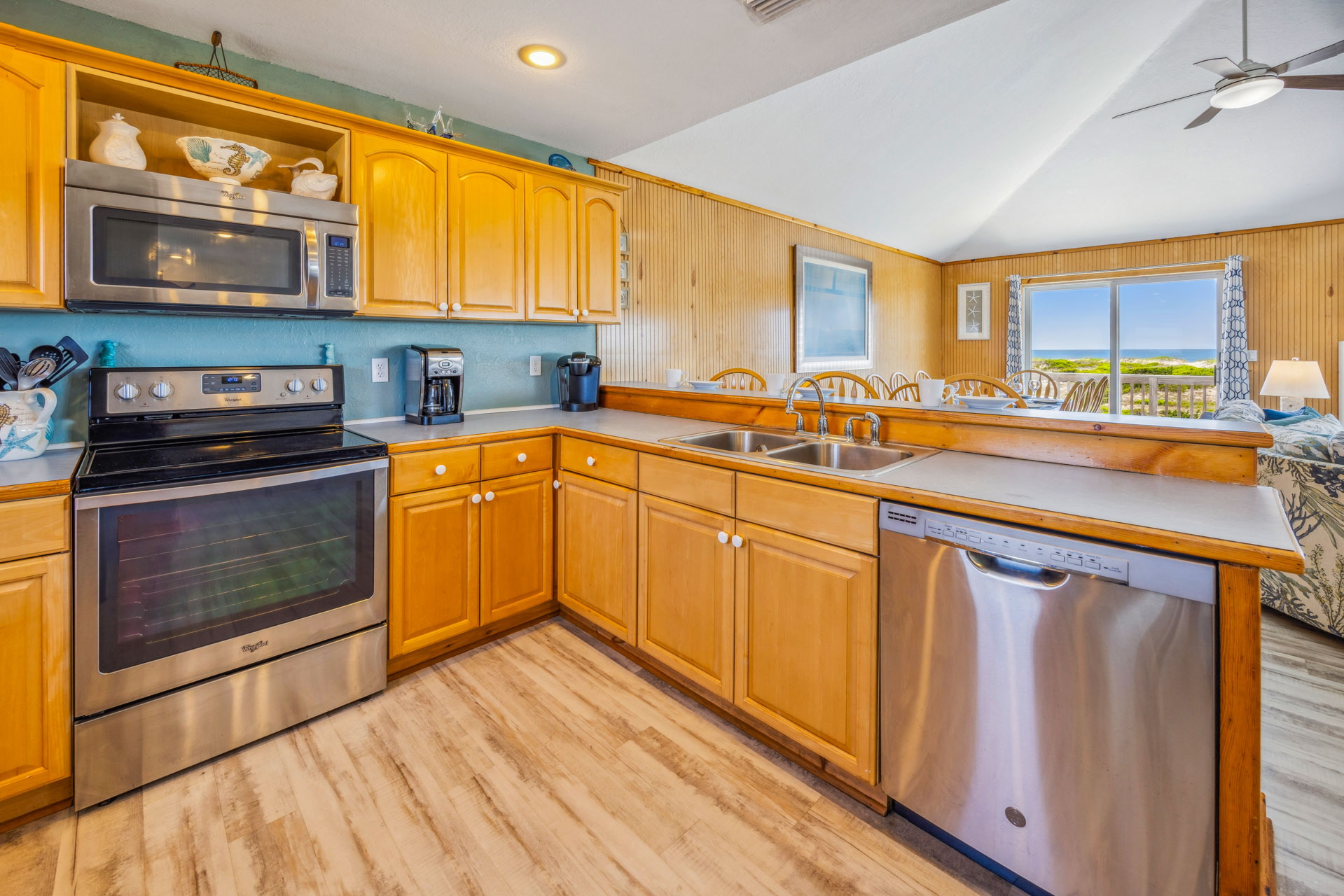 Surf Or Sound Realty 704 A Reel Addiction Kitchen 3