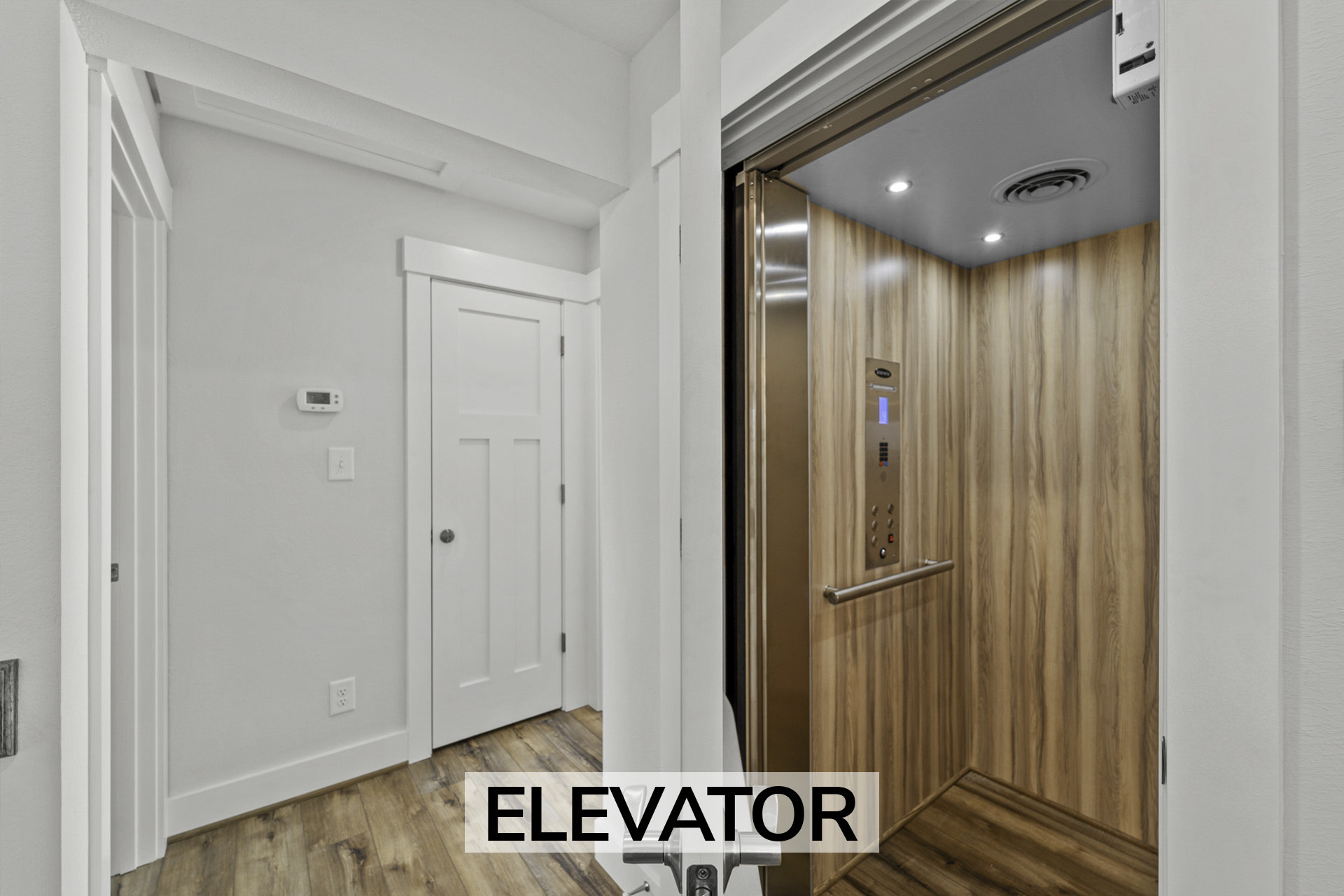 Surf Or Sound Realty 1093 Hatteras Holiday Elevator Label