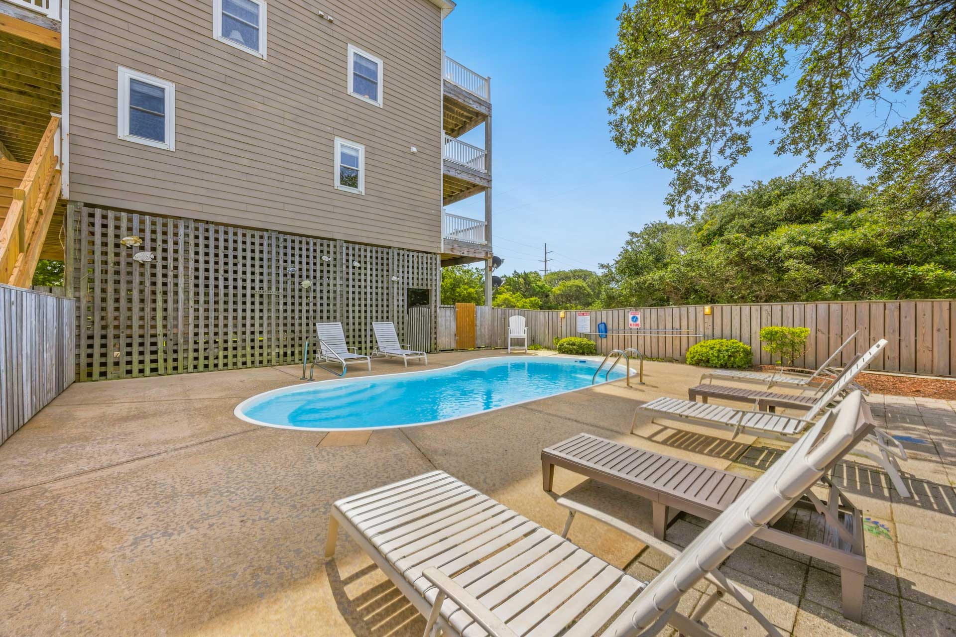 Surf Or Sound Realty 1255 Villa Dolce Vita Pool Area 3