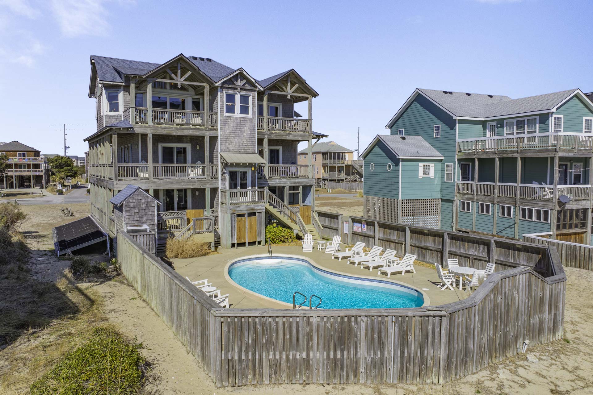 Surf Or Sound Realty 1232 Hatteras Memories Exterior 9