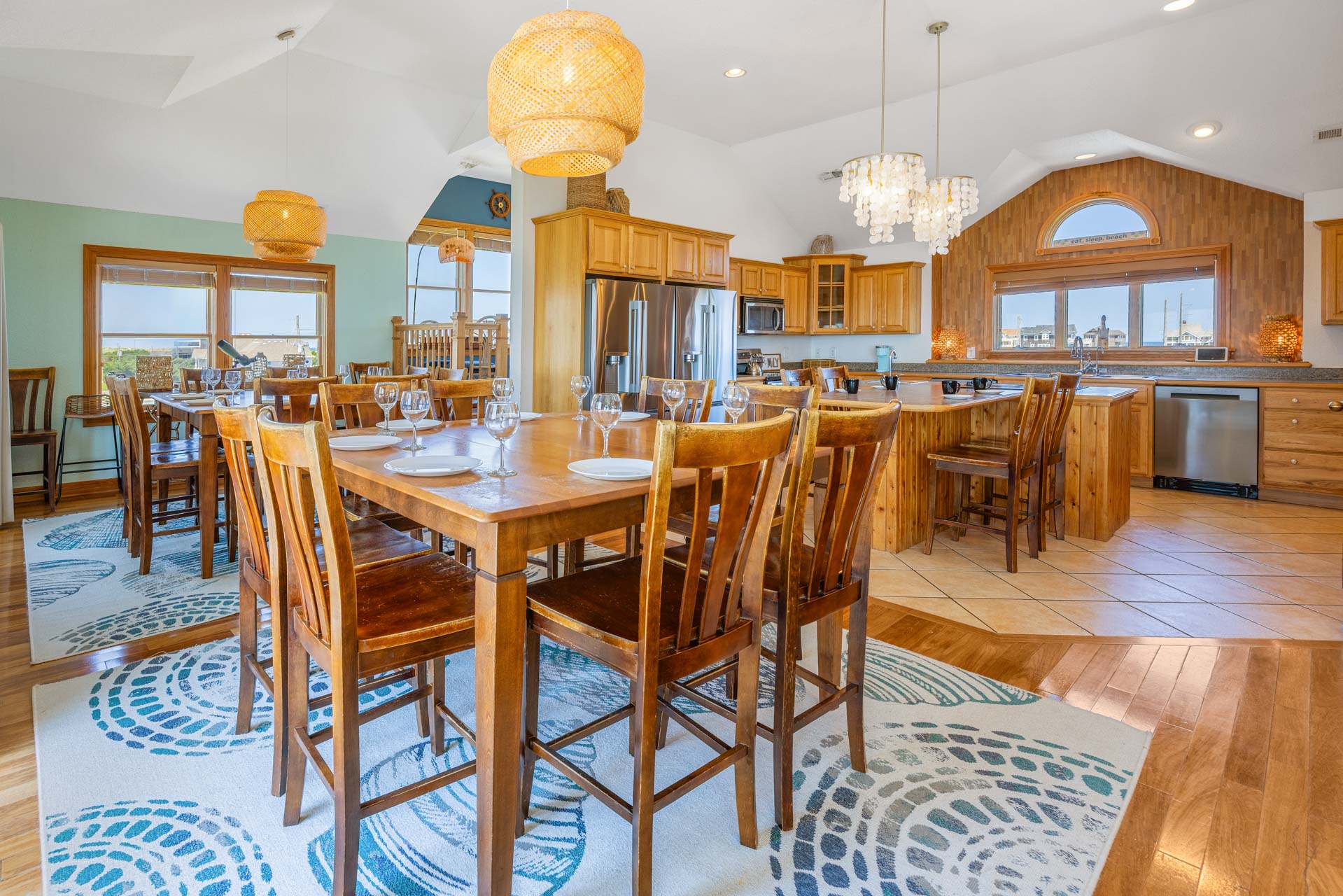Surf Or Sound Realty 566 La Familia Dining Area 2