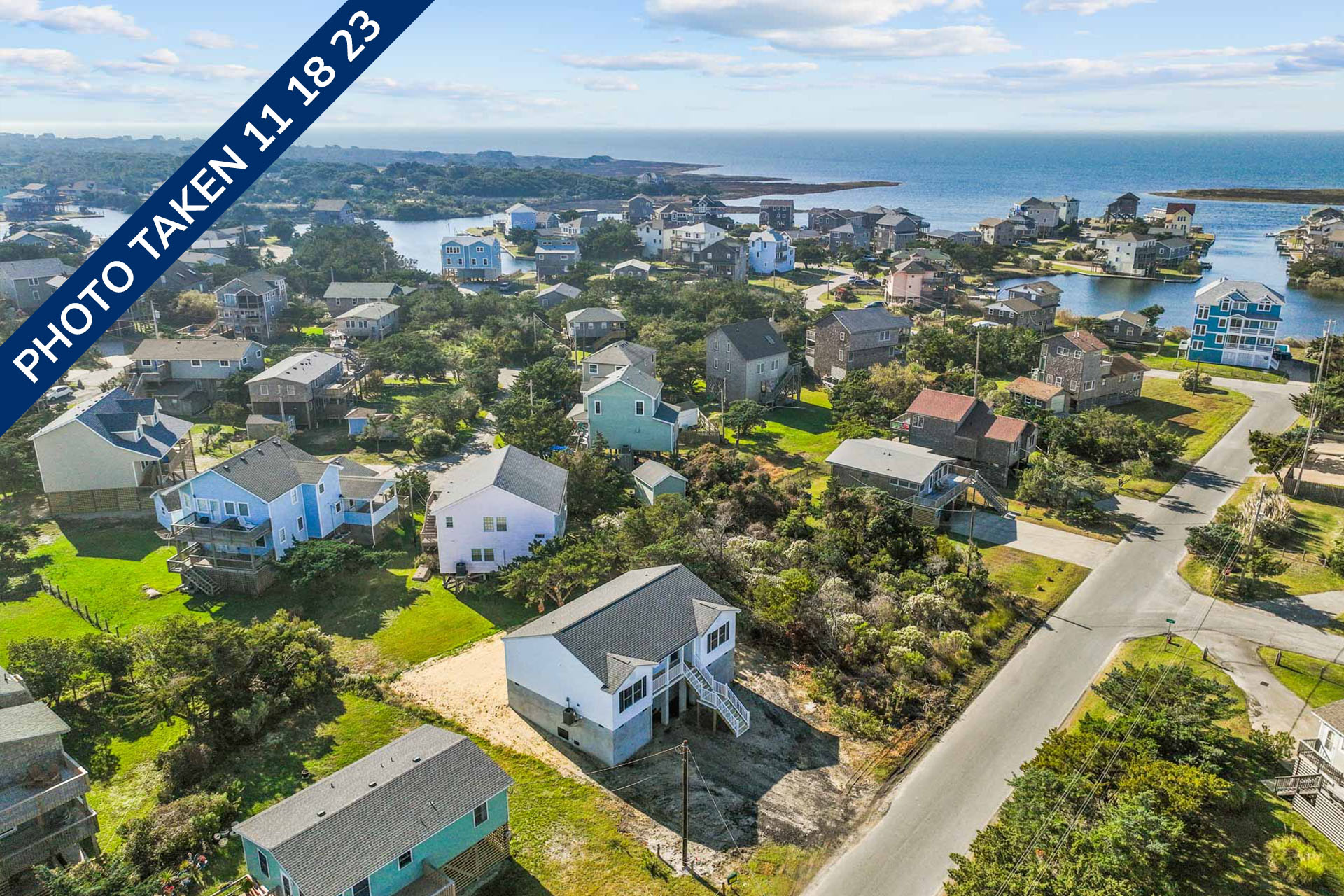 Mary and Clem Sea - #1173 | Surf or Sound