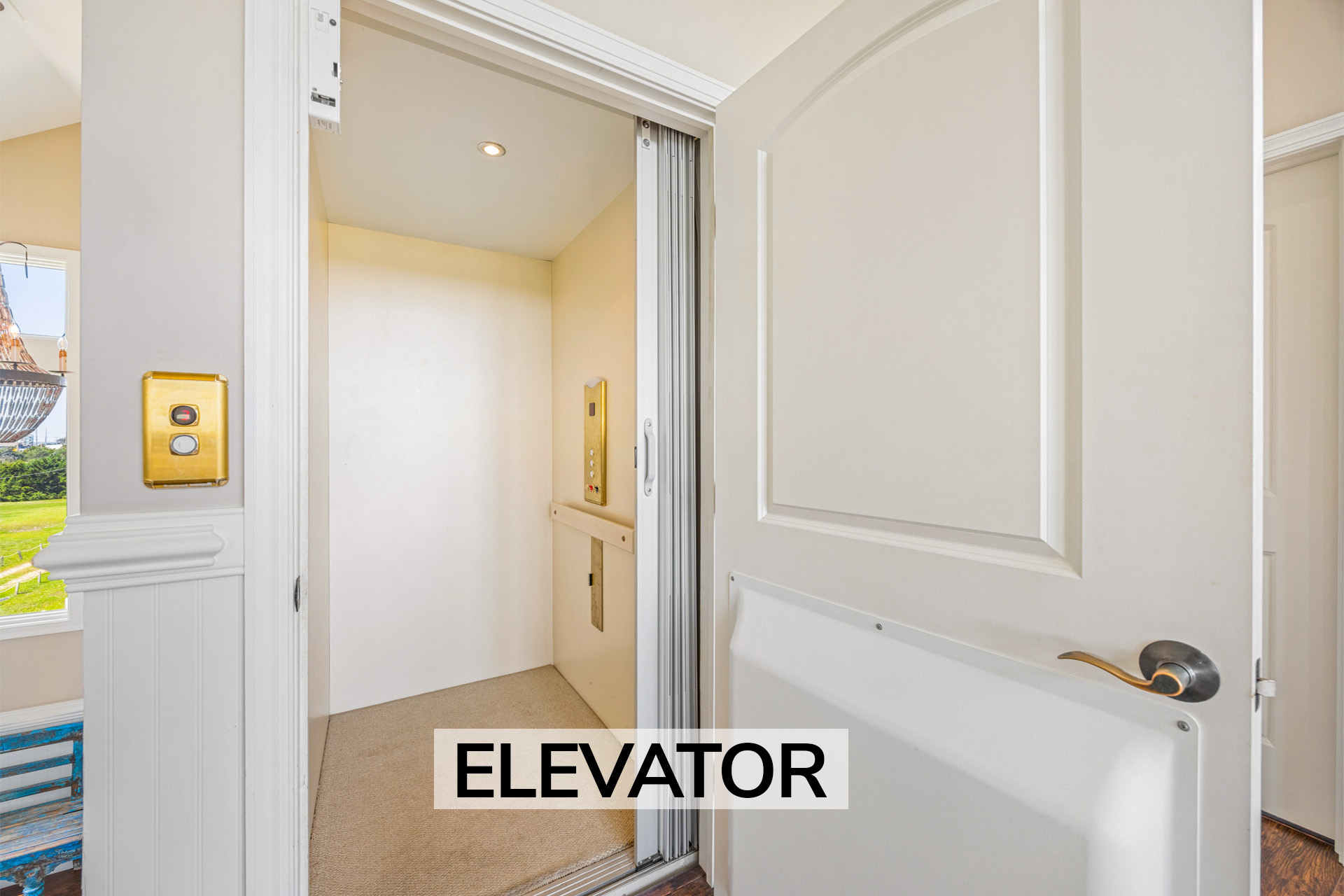Surf Or Sound Realty 734 Hi View Elevator Label