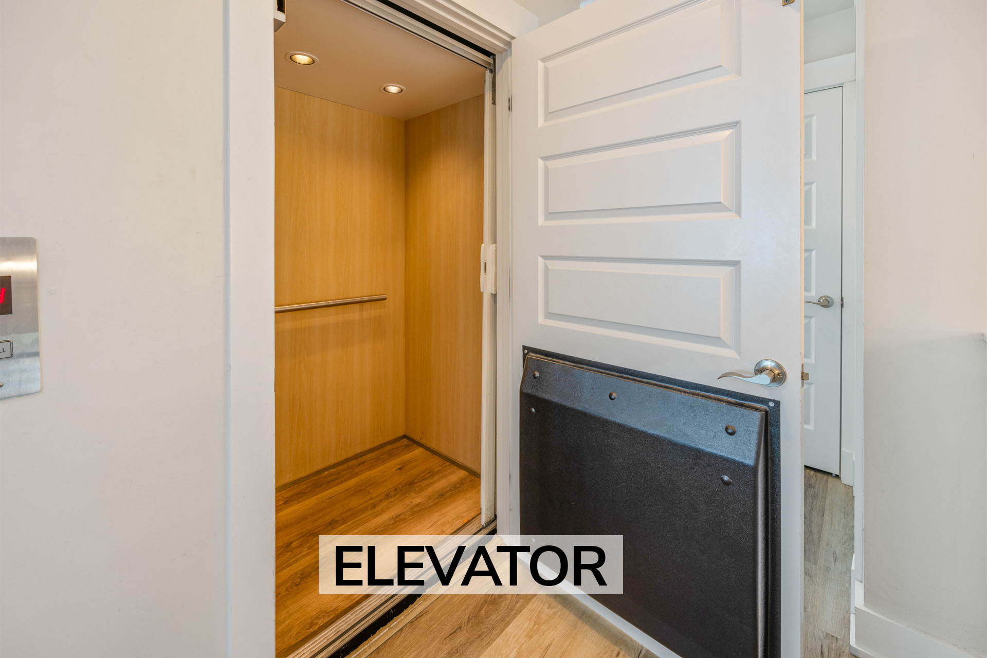 Surf Or Sound Realty 1217 Aqua Sol Elevator Label