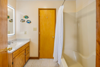 Surf Or Sound Realty 29 Two Cay Seas Bedroom 1 3