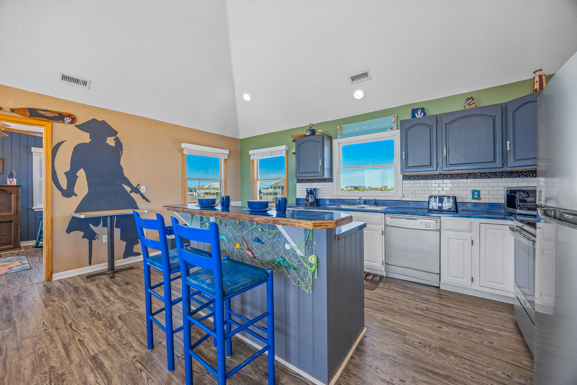 Surf Or Sound Realty 1111 Beachfront Pirates Kitchen 2