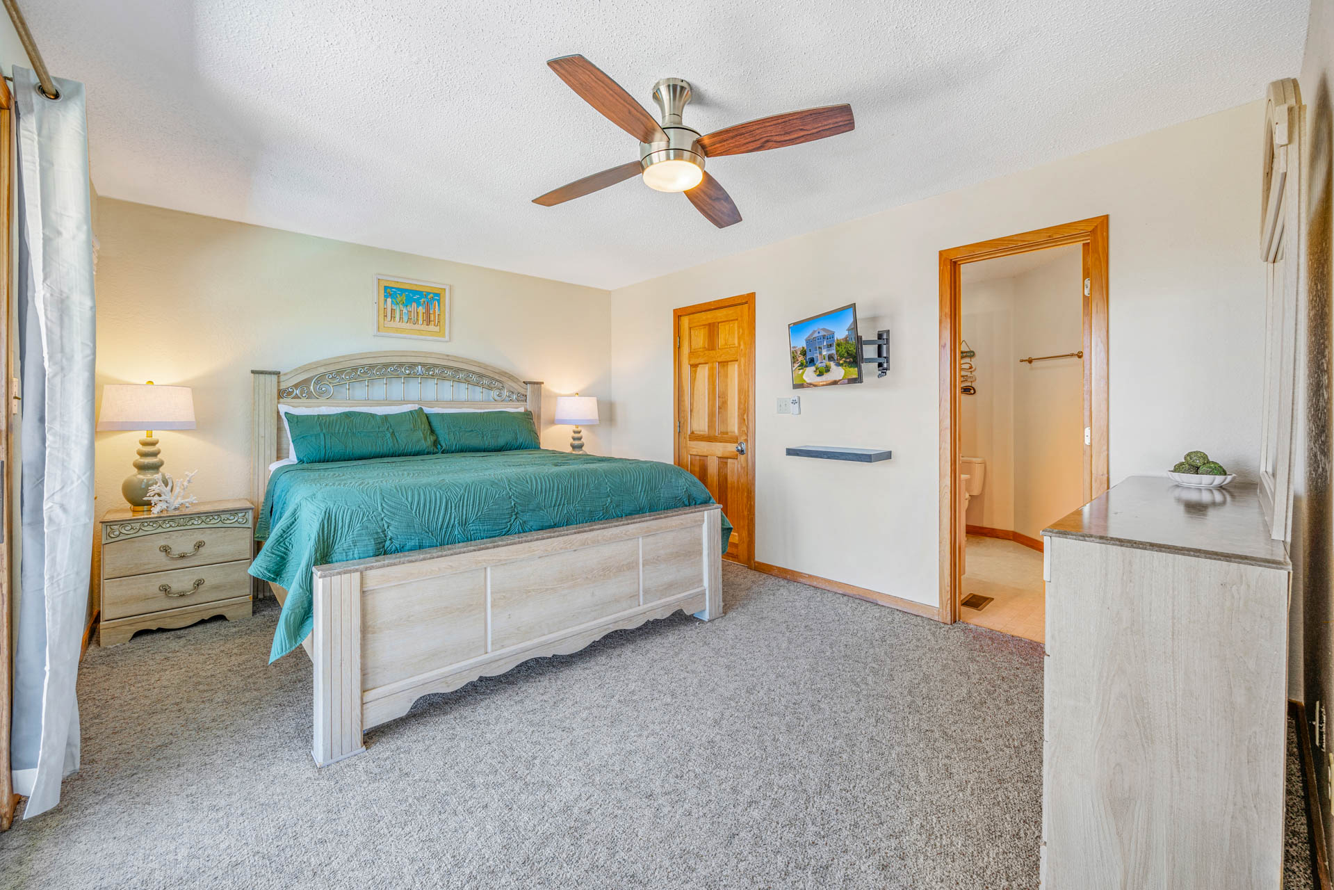 Surf Or Sound Realty 1208 Tranquil Waves Bedroom 3 2