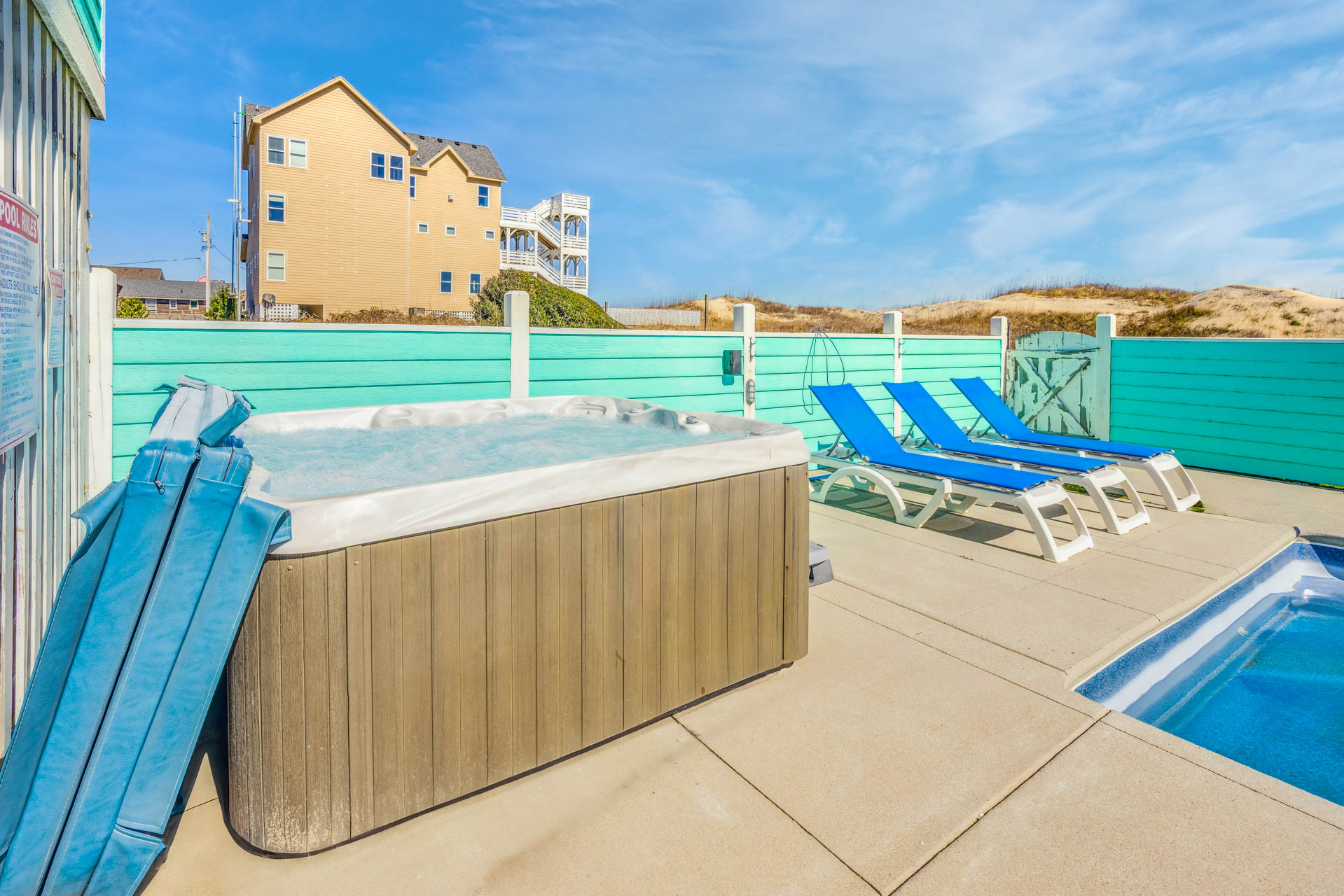 Surf Or Sound Realty 867 Caribbean Paradise Hot Tub 1