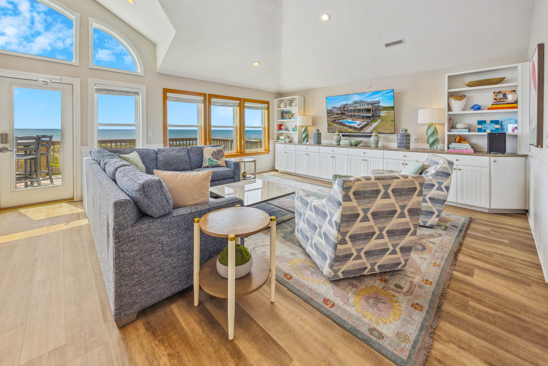 Surf Or Sound Realty 1065 Shorehouse Great Room 1