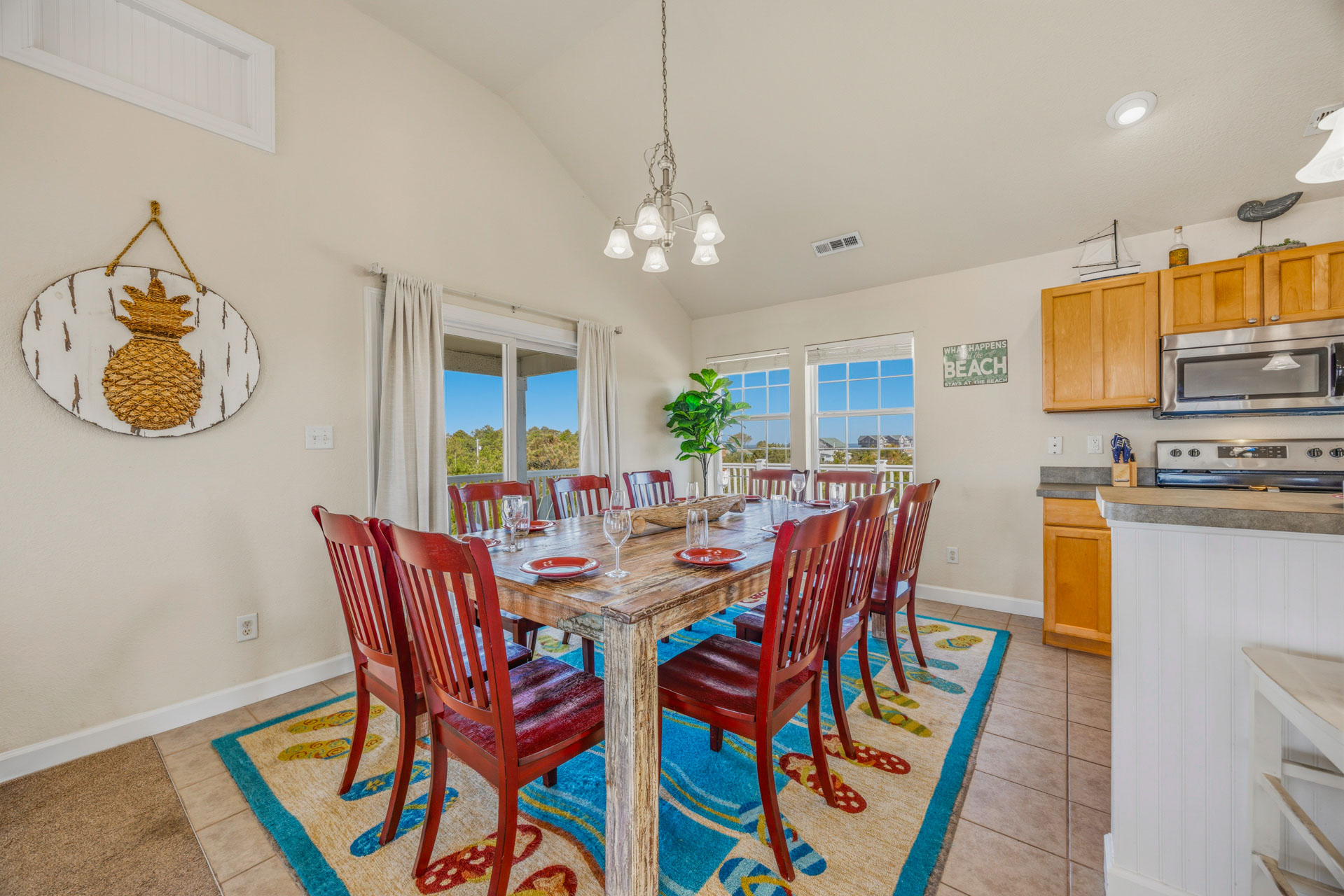 Surf Or Sound Realty 823 Sounds Good 2 Me Dining Area 1