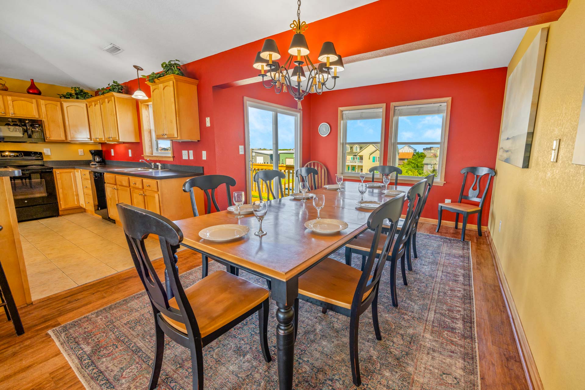 Surf Or Sound Realty 727 Knights In Salvo Dining Area 2