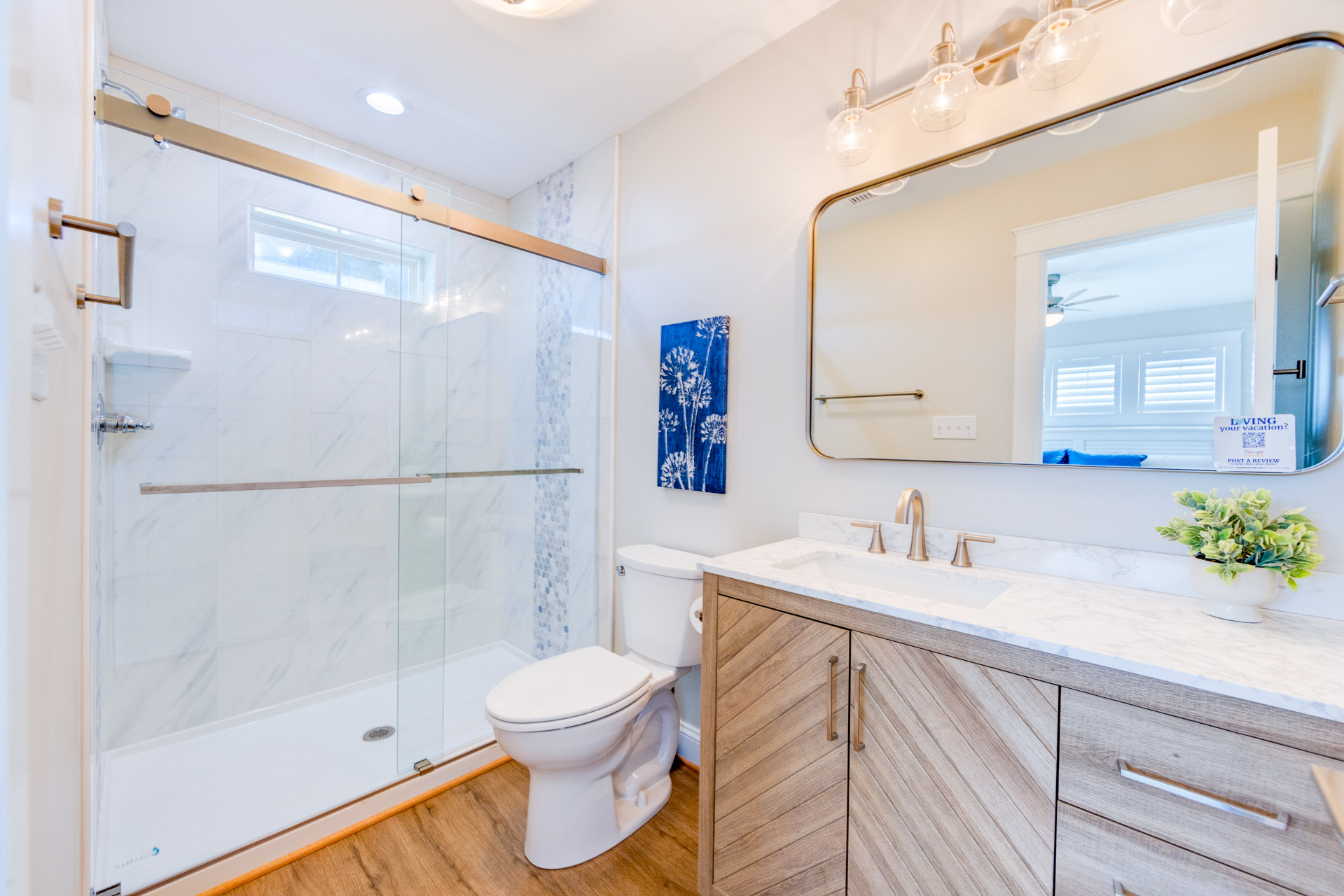 36 Surf Or Sound Realty 1000 Bellavues Bathroom 05 3369501