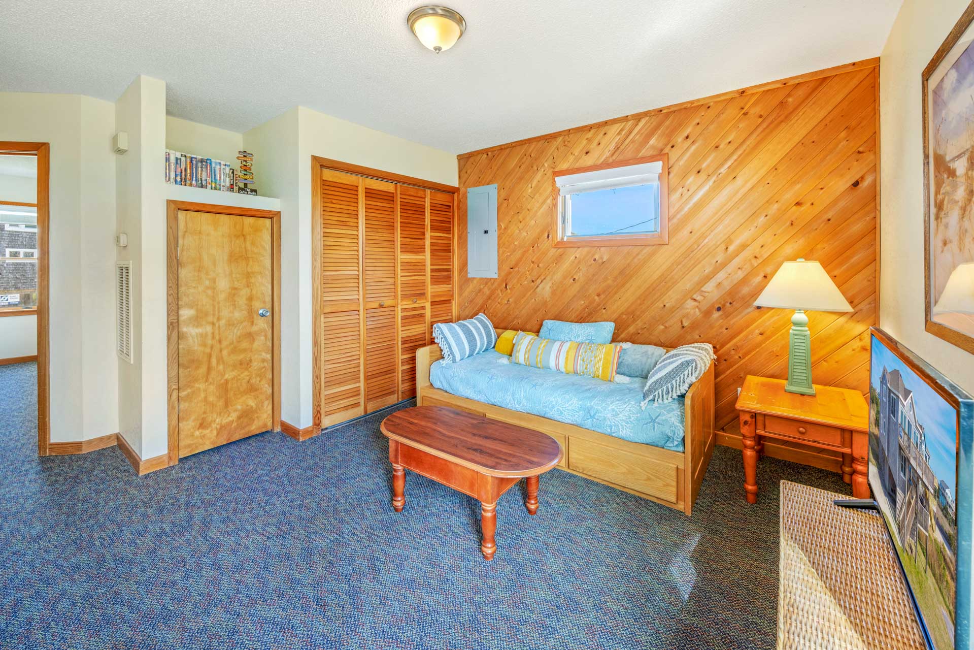 Surf Or Sound Realty 1011 Island Attitude Media Room 1