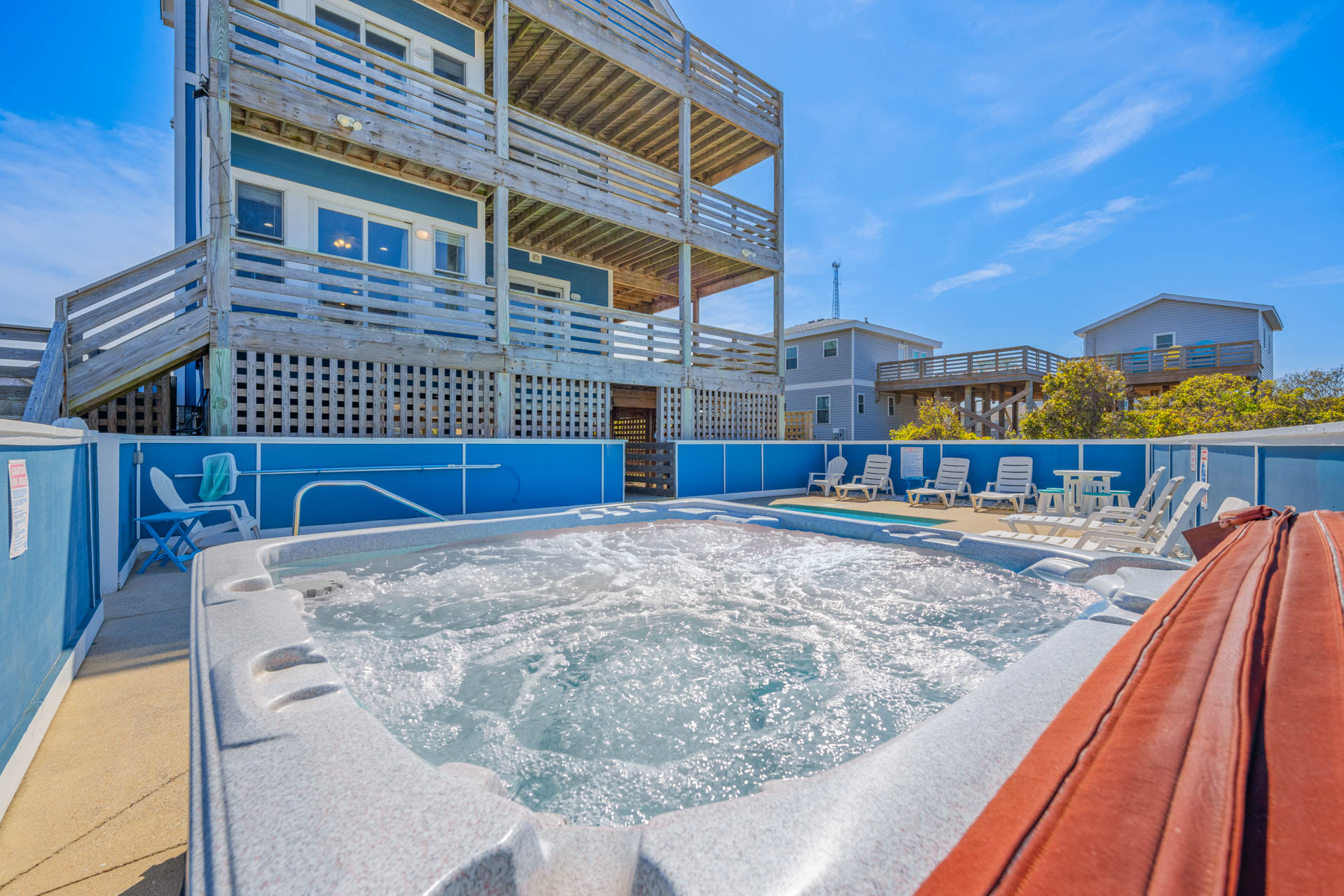 Surf Or Sound Realty 617 Promise Kept Hot Tub