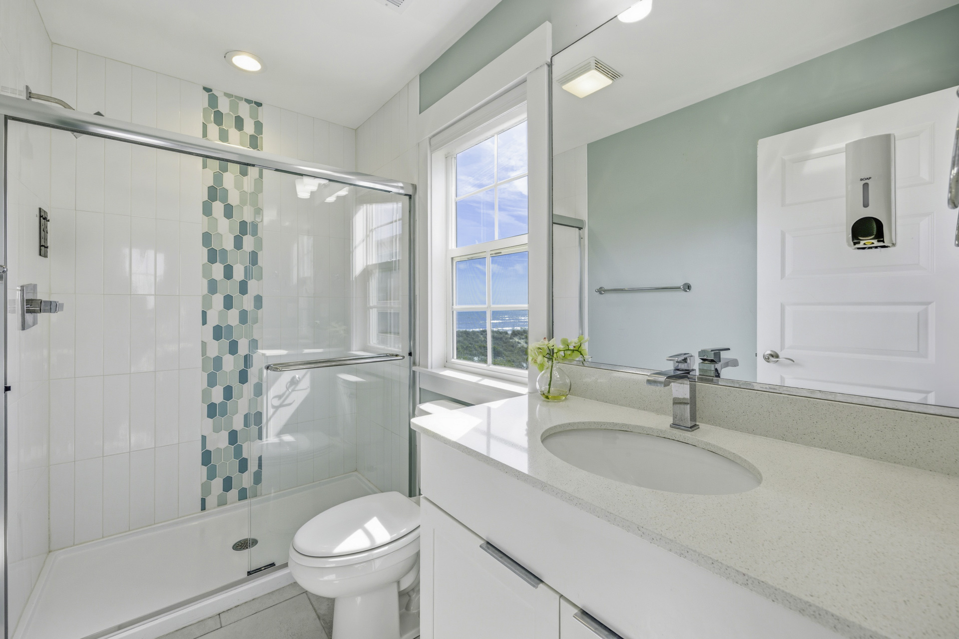 Surf Or Sound Realty 1217 Aqua Sol Bedroom 6 3