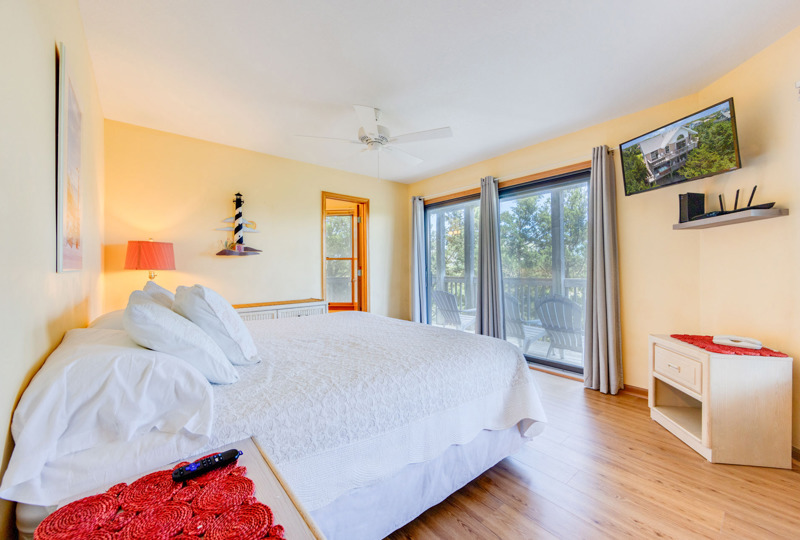 Summer's Wind Salvo 148 Surf or Sound