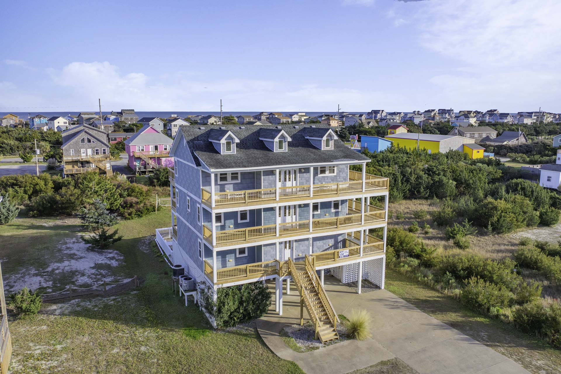 Surf Or Sound Realty 687 The Scotch Retreat Exterior 4