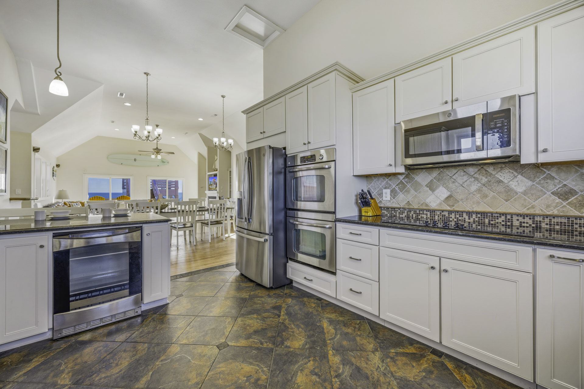 Surf Or Sound Realty 575 Rodanthe Paradise Kitchen 4