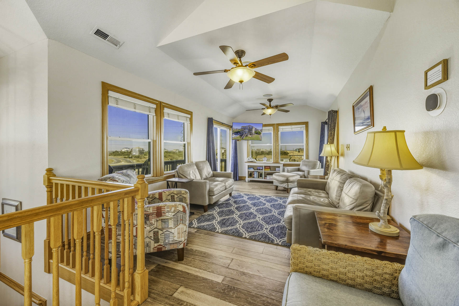 Surf Or Sound Realty 1233 High Tide Haven Great Room 1