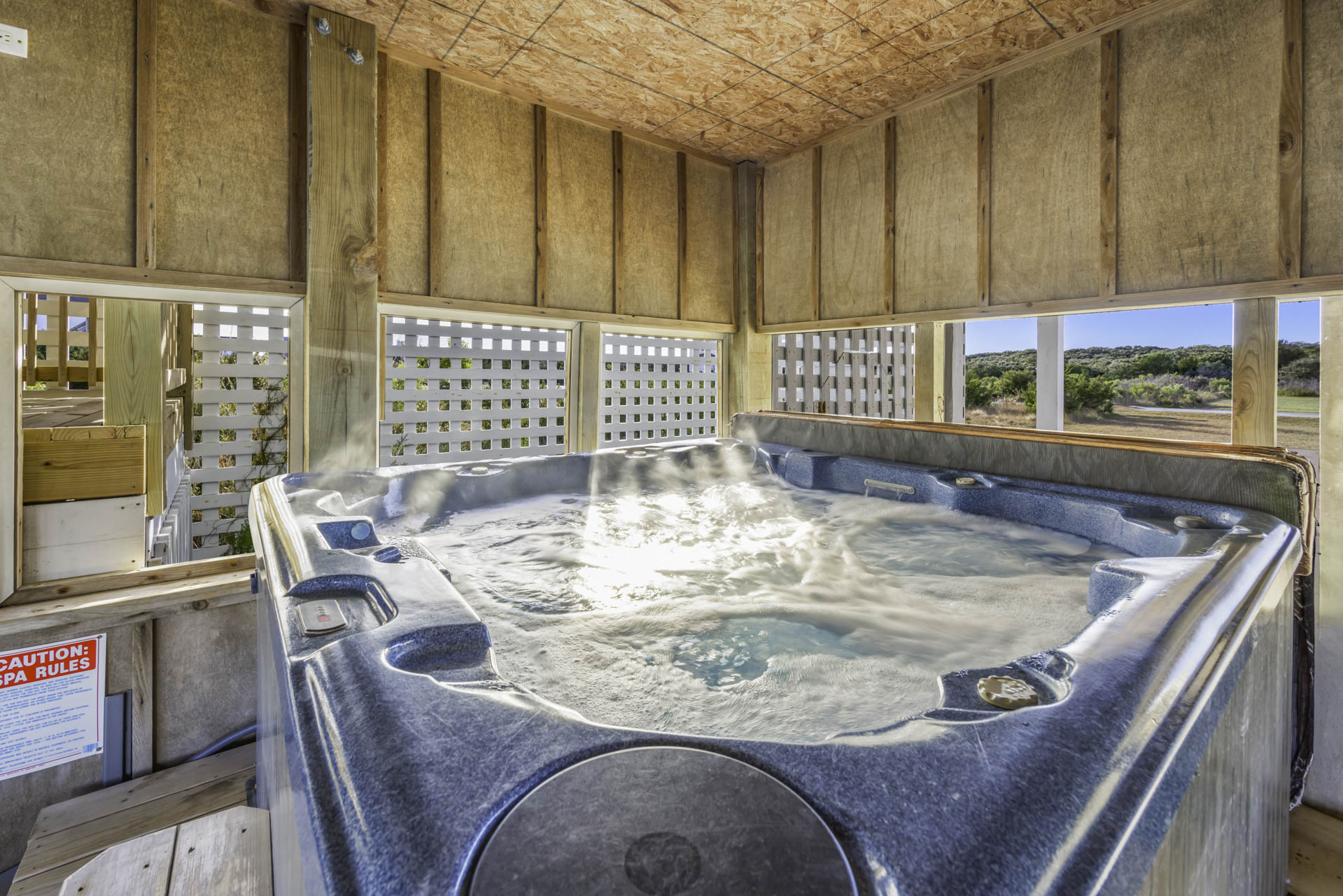 Surf Or Sound Realty 687 The Scotch Retreat Hot Tub