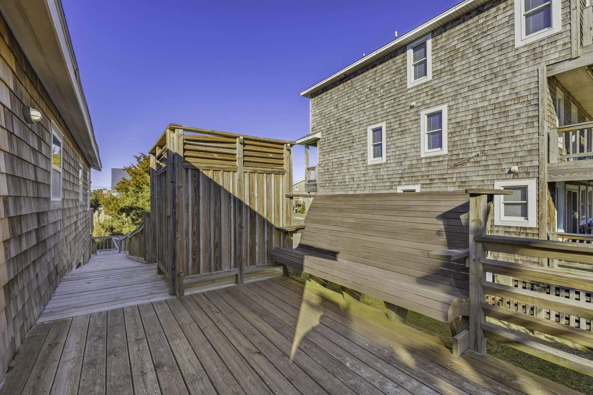 Surf Or Sound Realty 922 Soulshine Deck 2