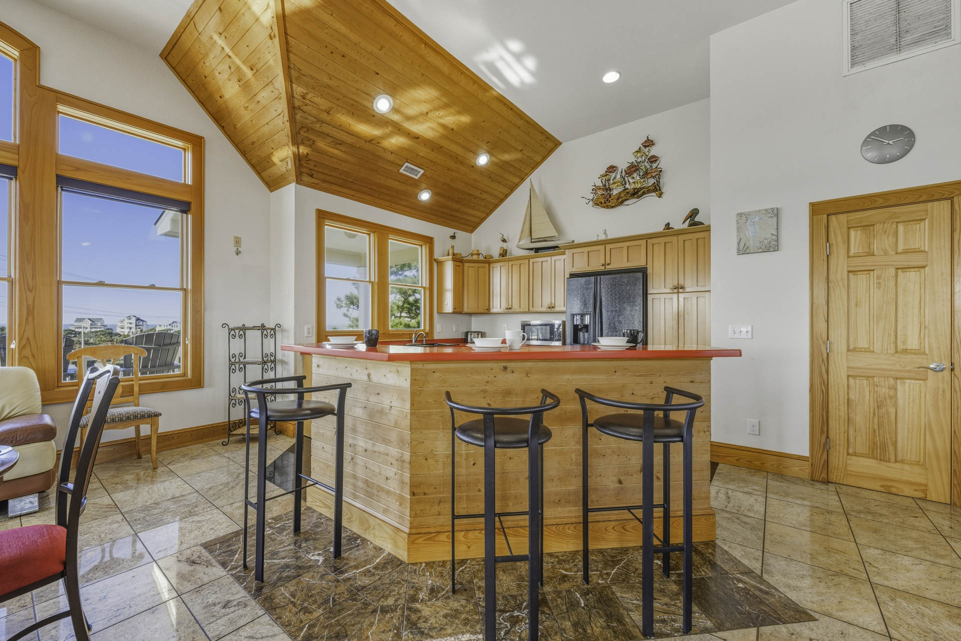 Surf Or Sound Realty 528 Hatteras Seaduction Kitchen 5