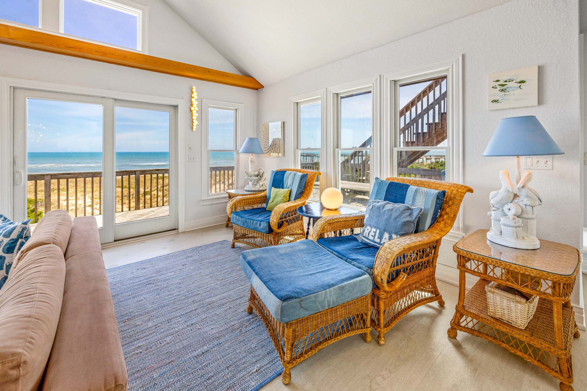 Surf Or Sound Realty 200 Hardalee Great Room 6
