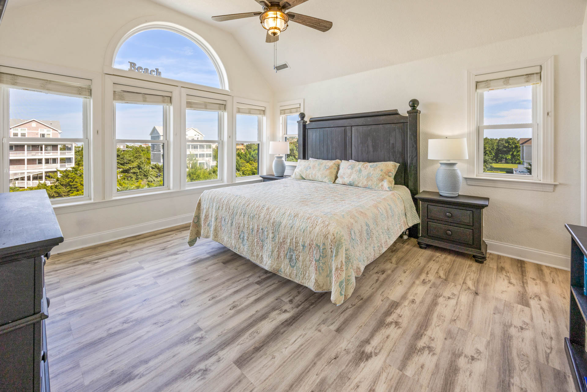 Surf Or Sound Realty 1224 Ride Like The Wind Bedroom 1 1