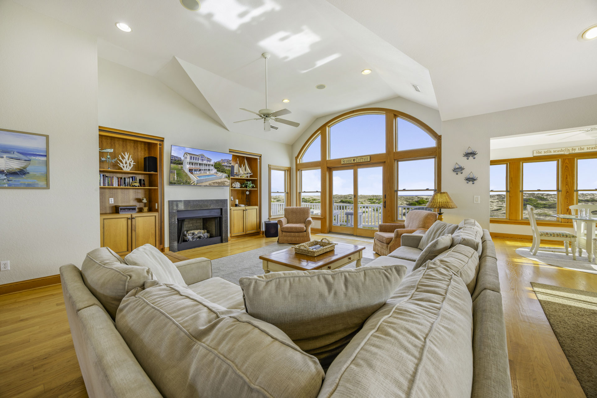 Surf Or Sound Realty 829 The HI Life Great Room 3