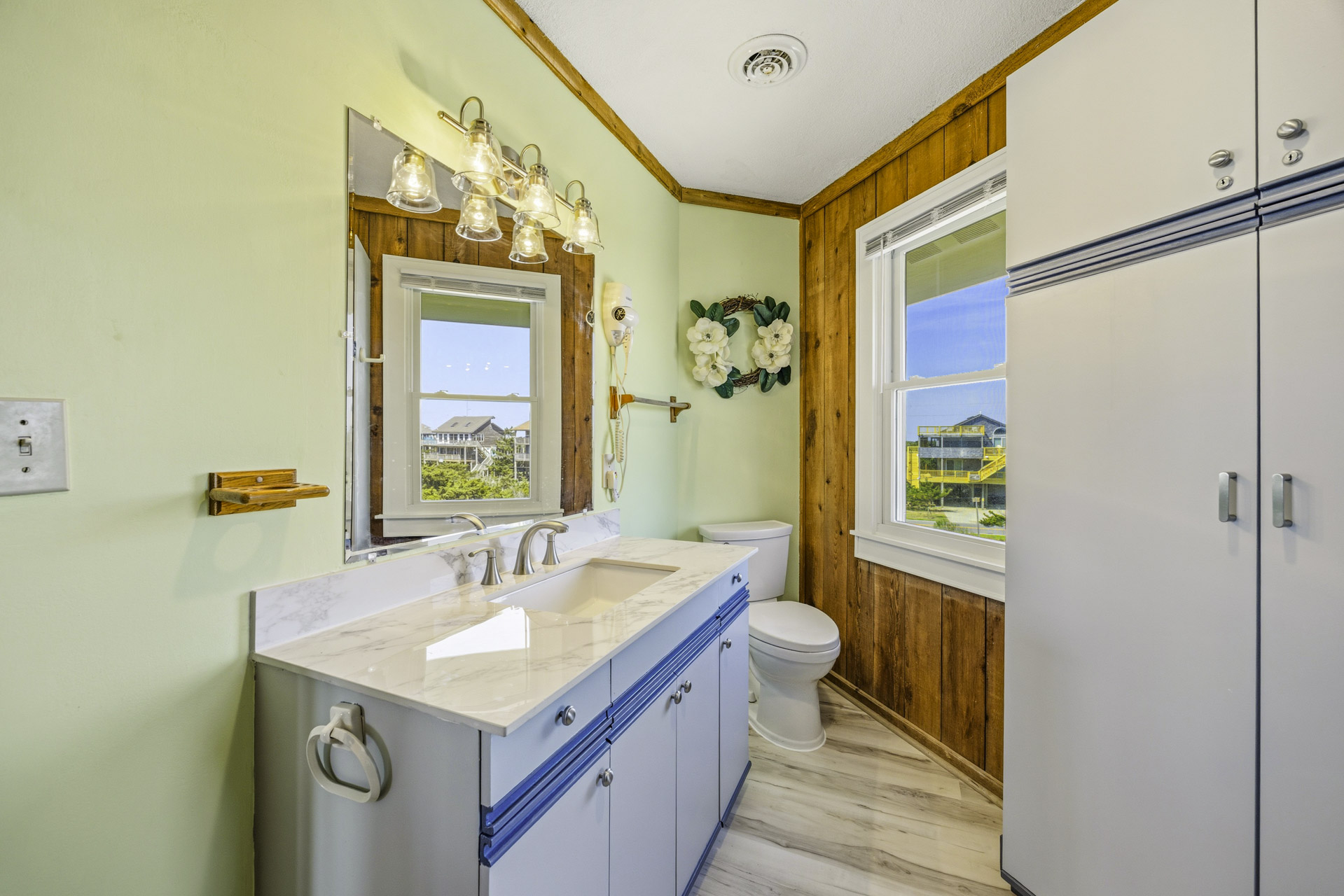 Surf Or Sound Realty 1222 Beachfront Bliss Bedroom 1 3