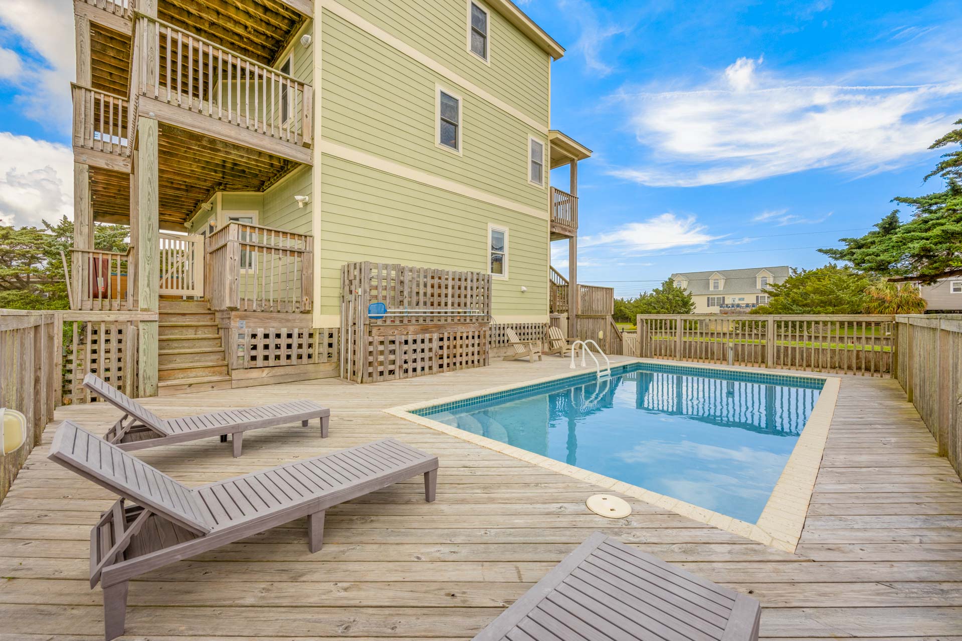Surf Or Sound Realty 677 Tarpon Watch Pool Area 2